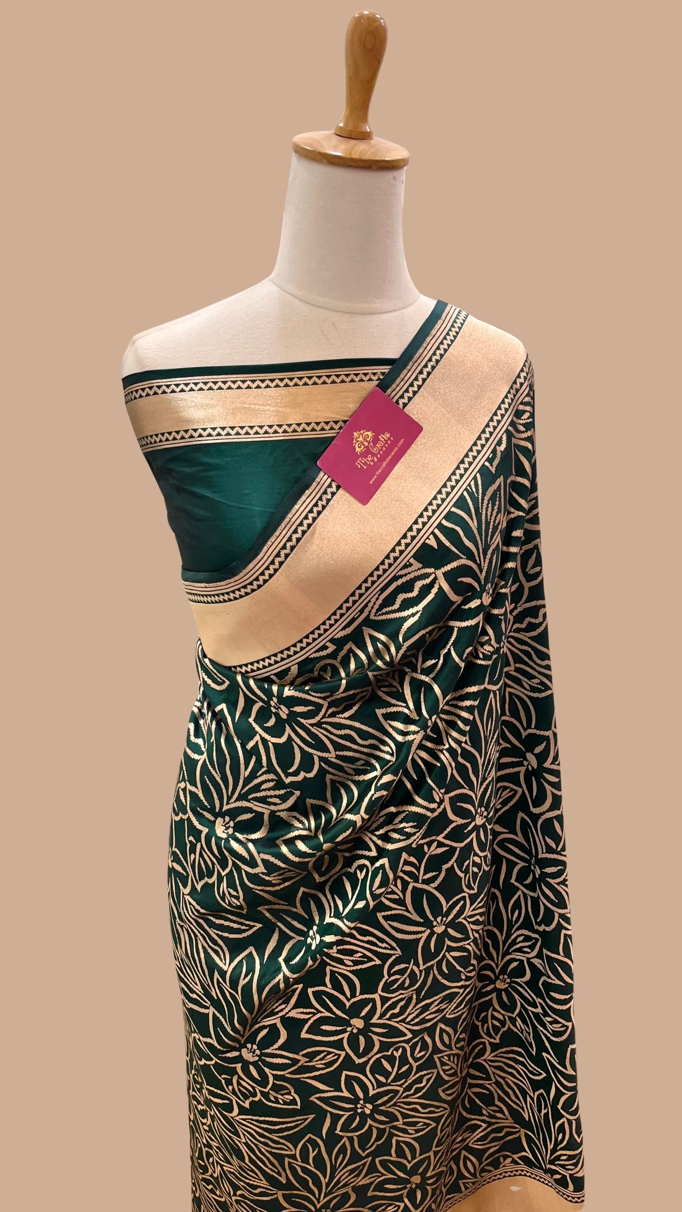 Pure Katan Silk Handloom Banarasi Saree - Jaal work