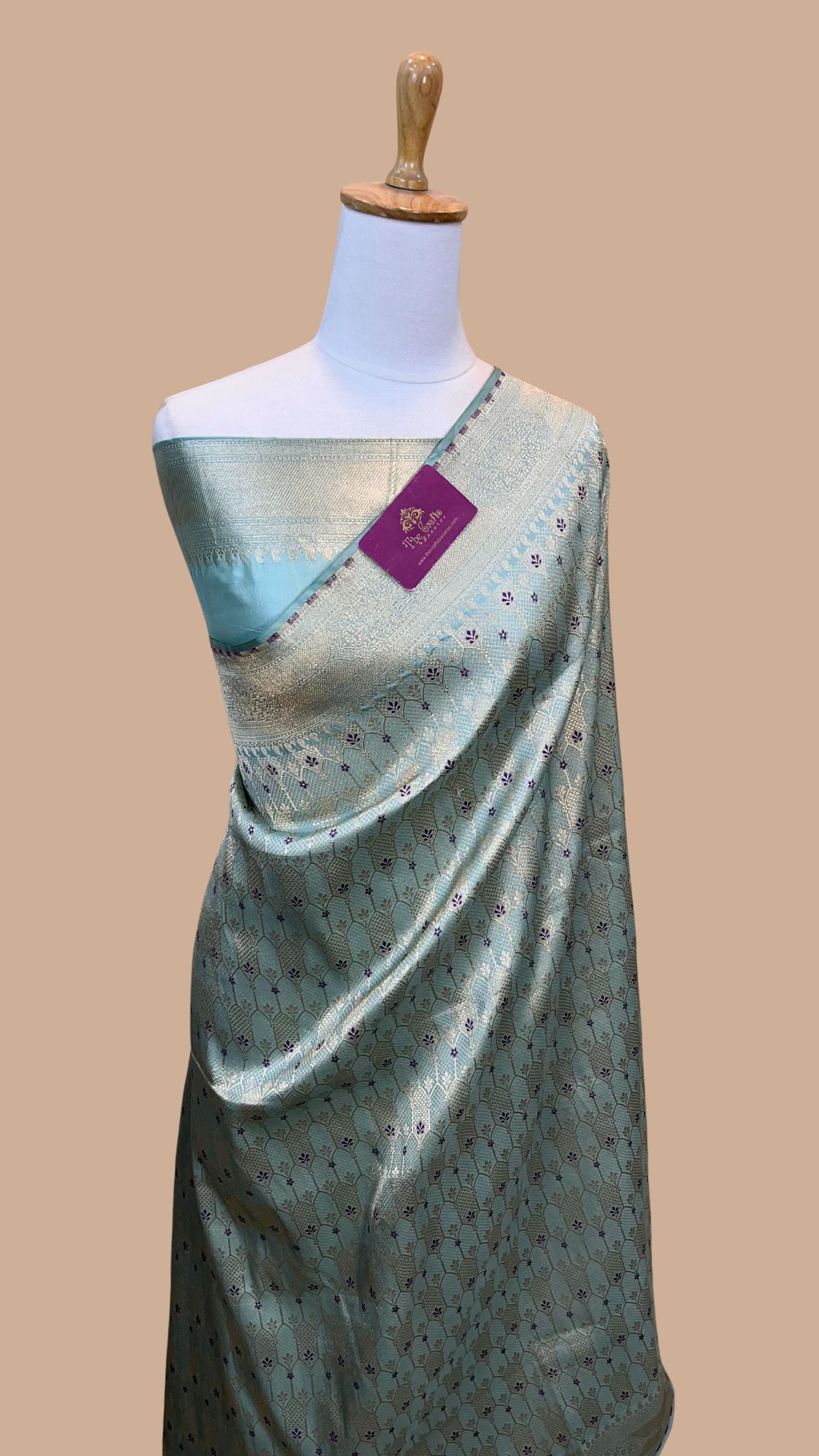 Pure Katan Silk Handloom Banarasi Saree - Tanchui Brocade Meena