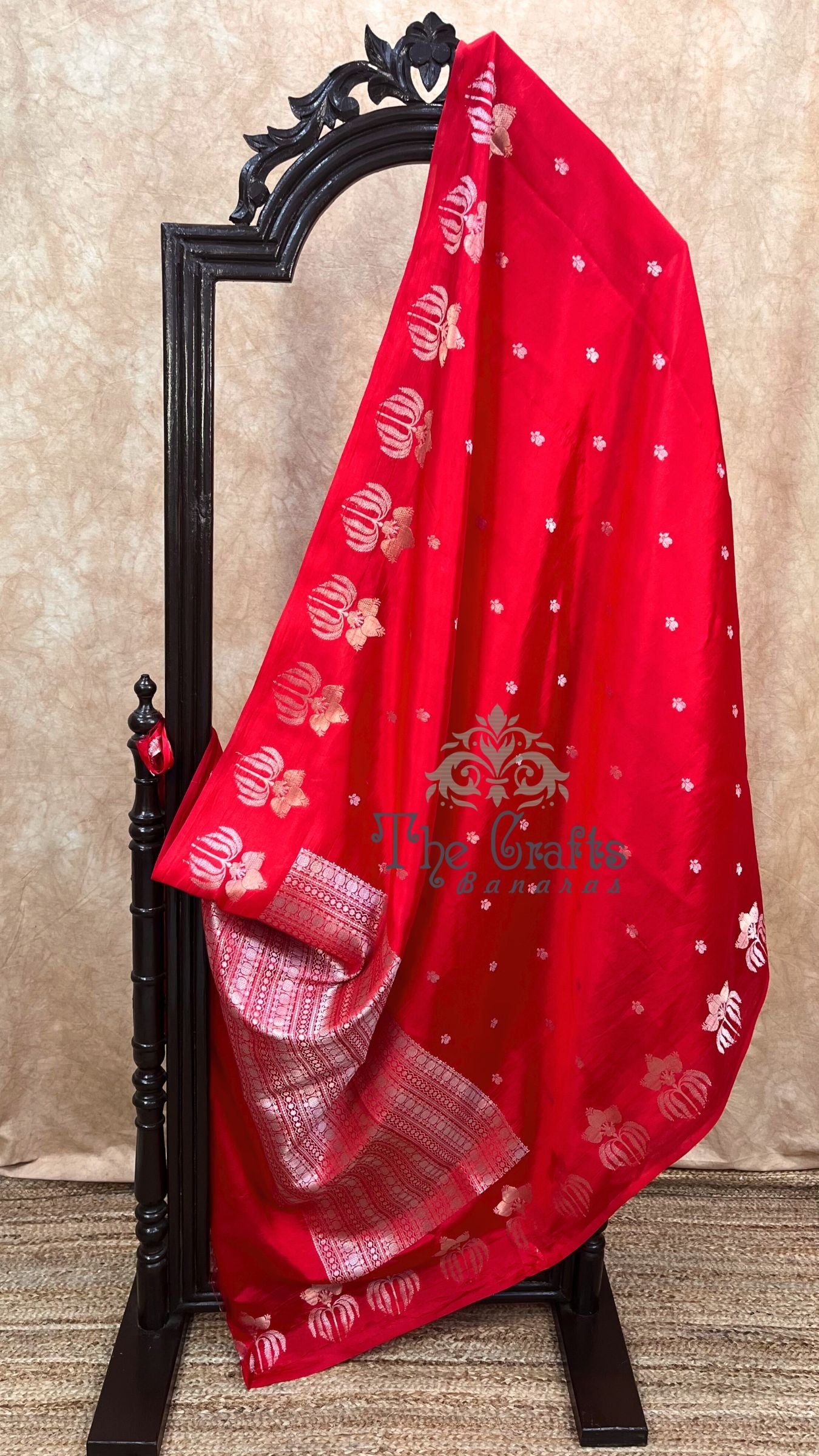 Pure Raw Mango Silk Handloom Banarasi Saree