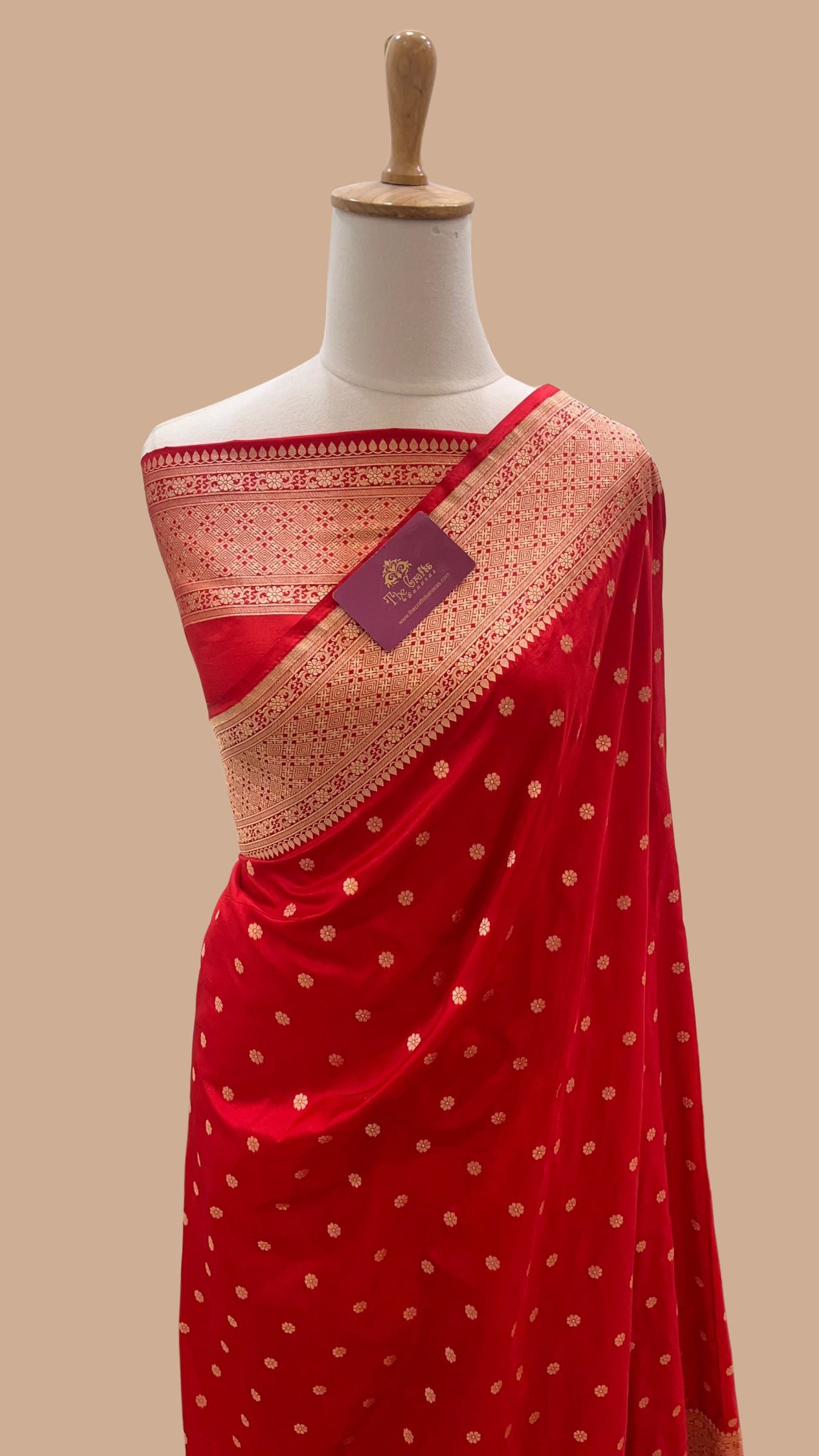 Pure Katan Silk Handloom Banarasi Saree - Chunri Buti