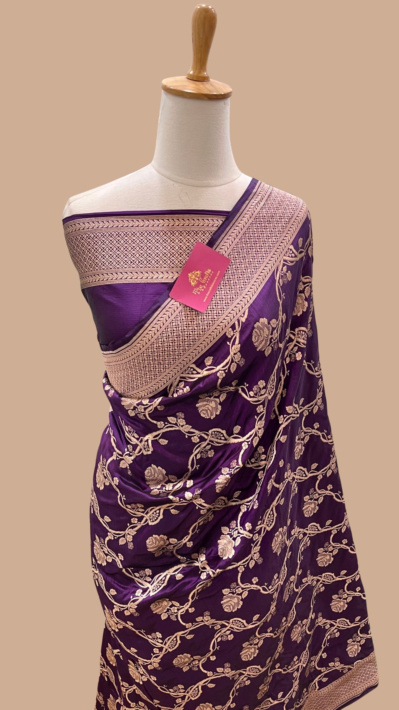 Pure Katan Silk Handloom Banarasi Saree - Jaal work