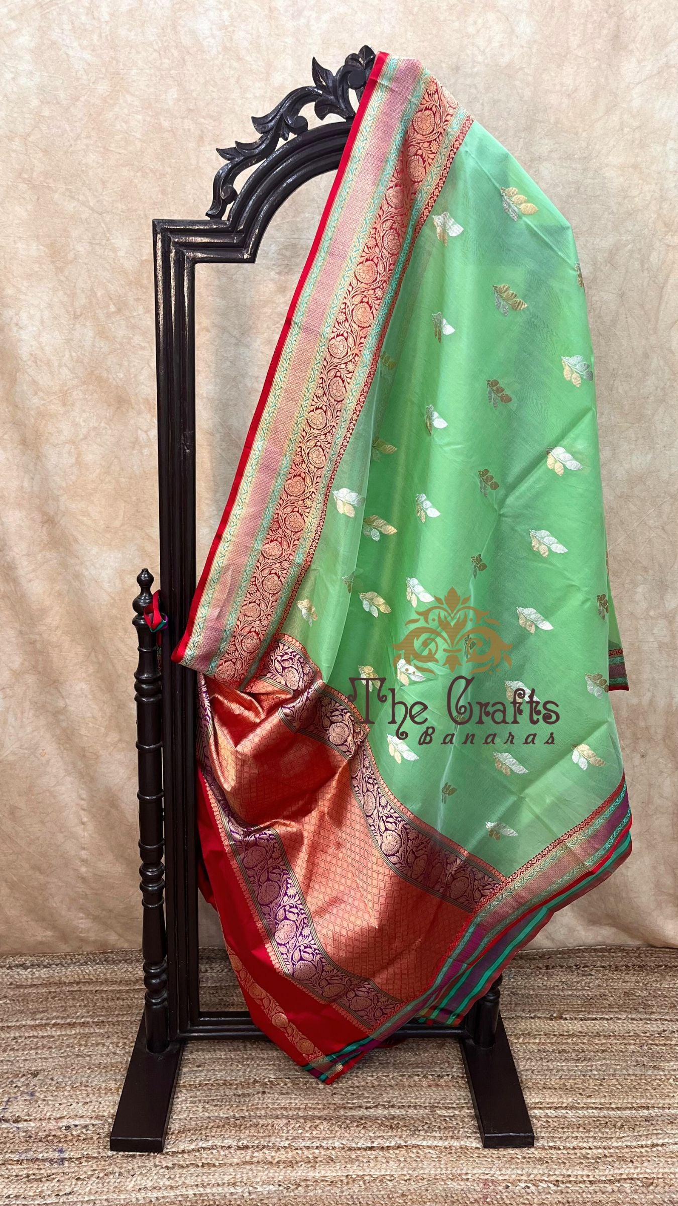 Pure Kora Silk Handloom Banarasi Saree - with sona rupa kadhua motifs