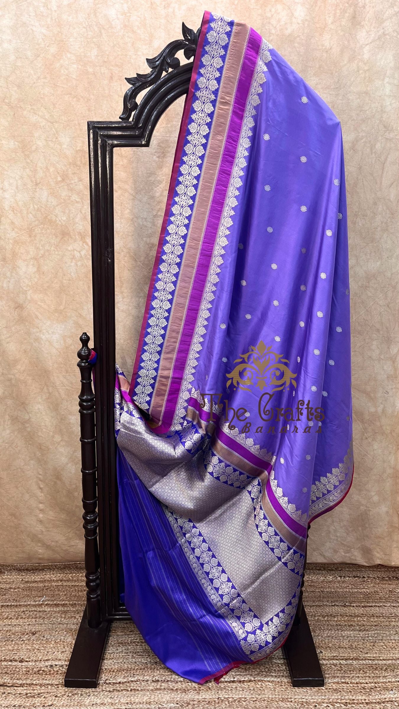 Pure Katan Silk Handloom Banarasi Saree - With Sona Roopa kadhua Motifs