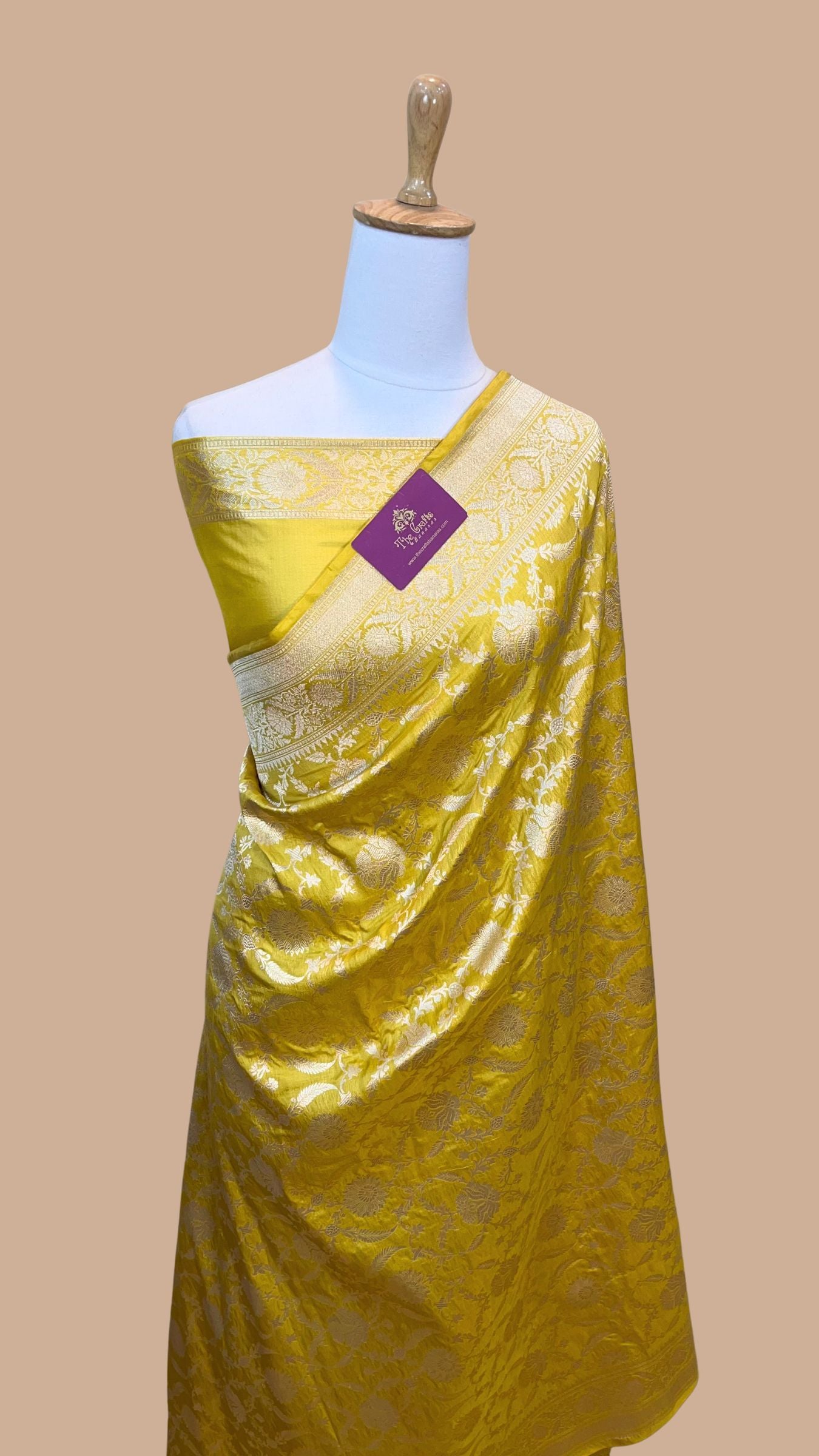 Pure Katan Silk Handloom Banarasi Saree - Jaal work