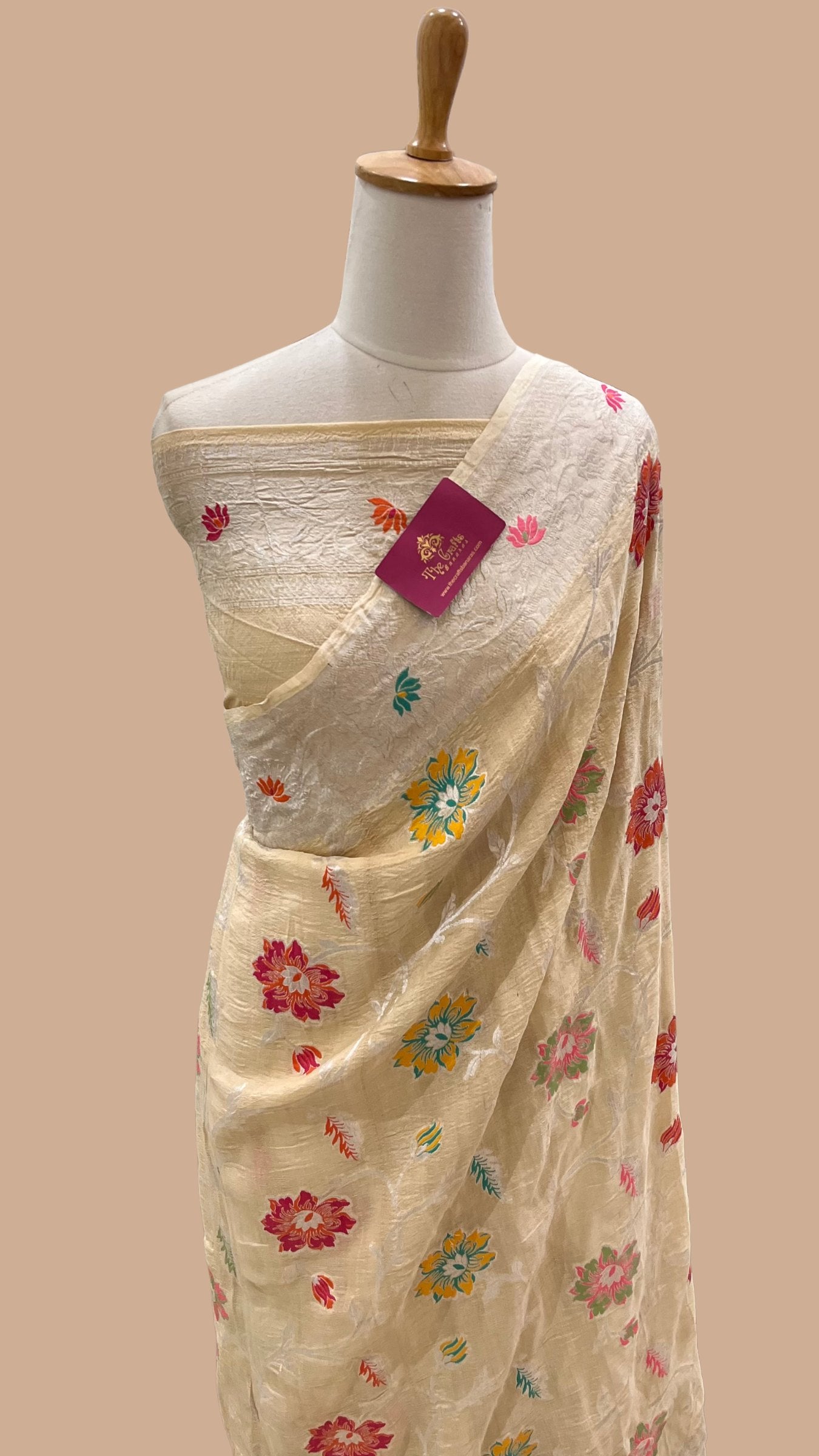 Tussar Georgette Handloom Banarasi Saree - Jaal with Meenakari