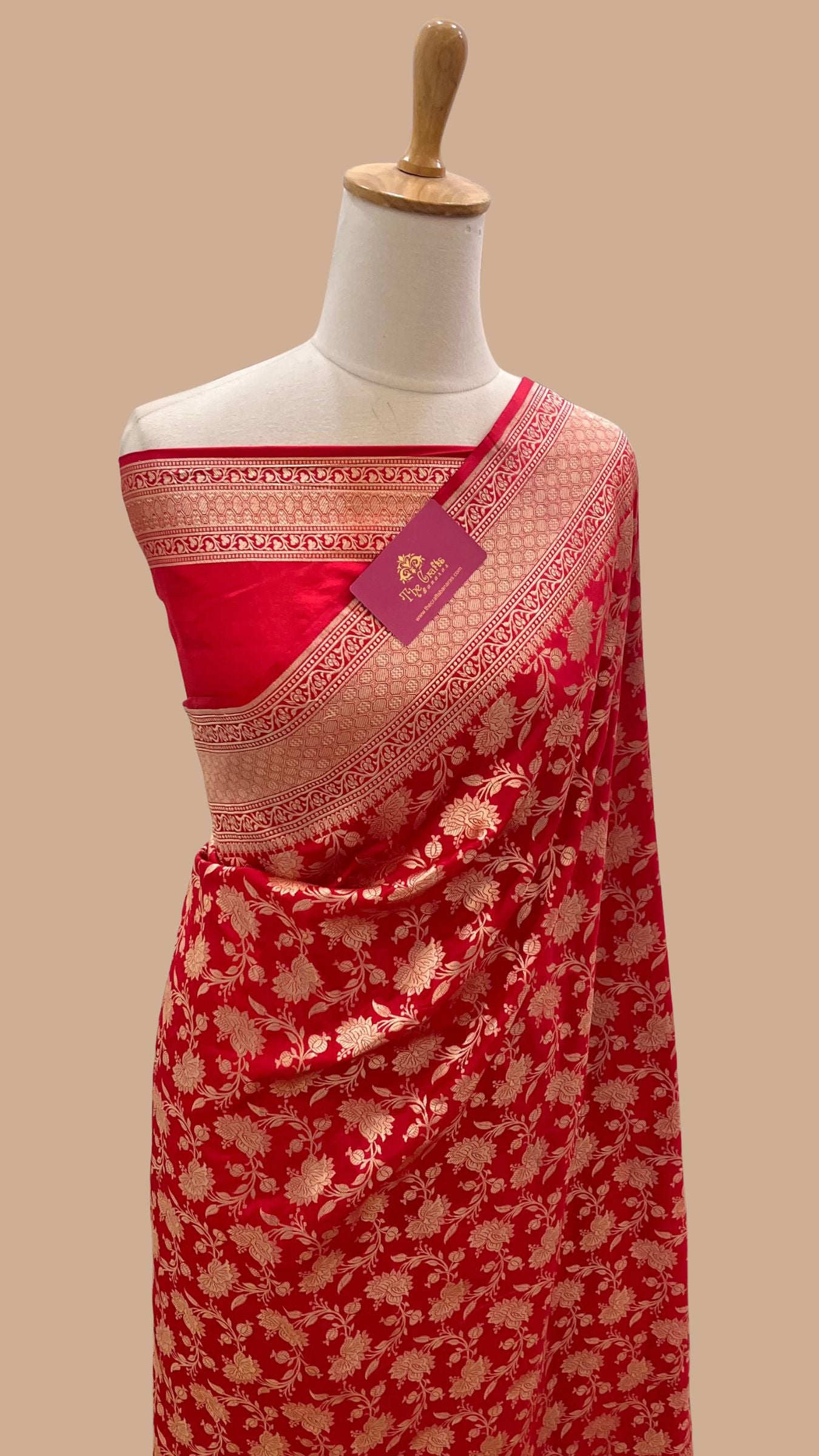 Pure Katan Silk Handloom Banarasi Saree - Jaal Work
