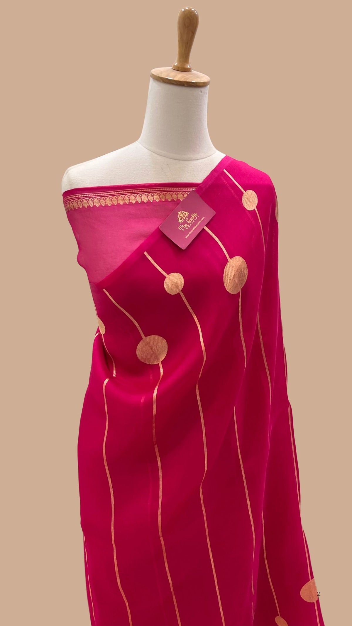 Pure Kora Silk Handloom Banarasi Saree - with kadhua motifs