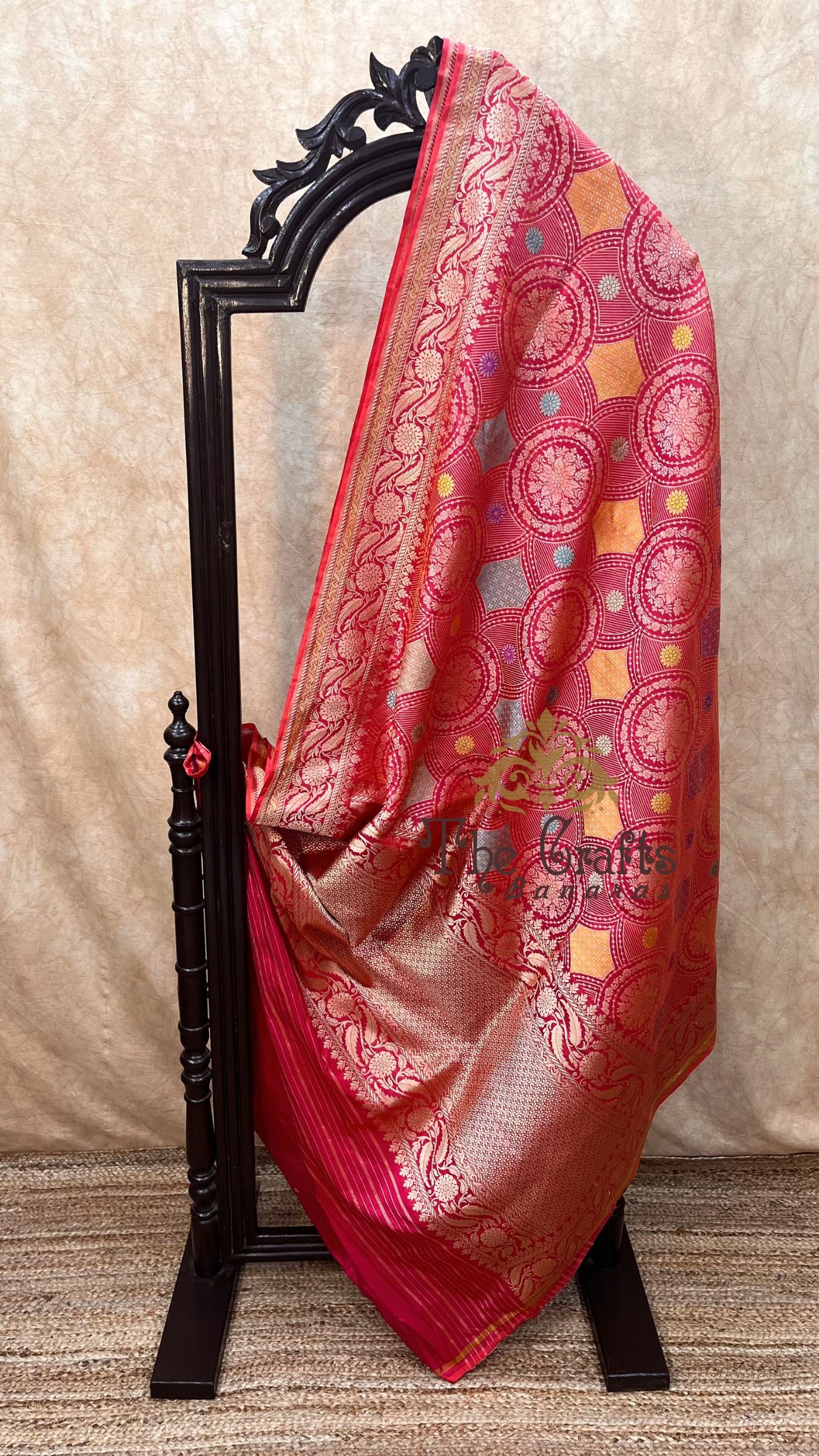 Pure Katan Silk Handloom Banarasi Saree - Tanchui Brocade Meena