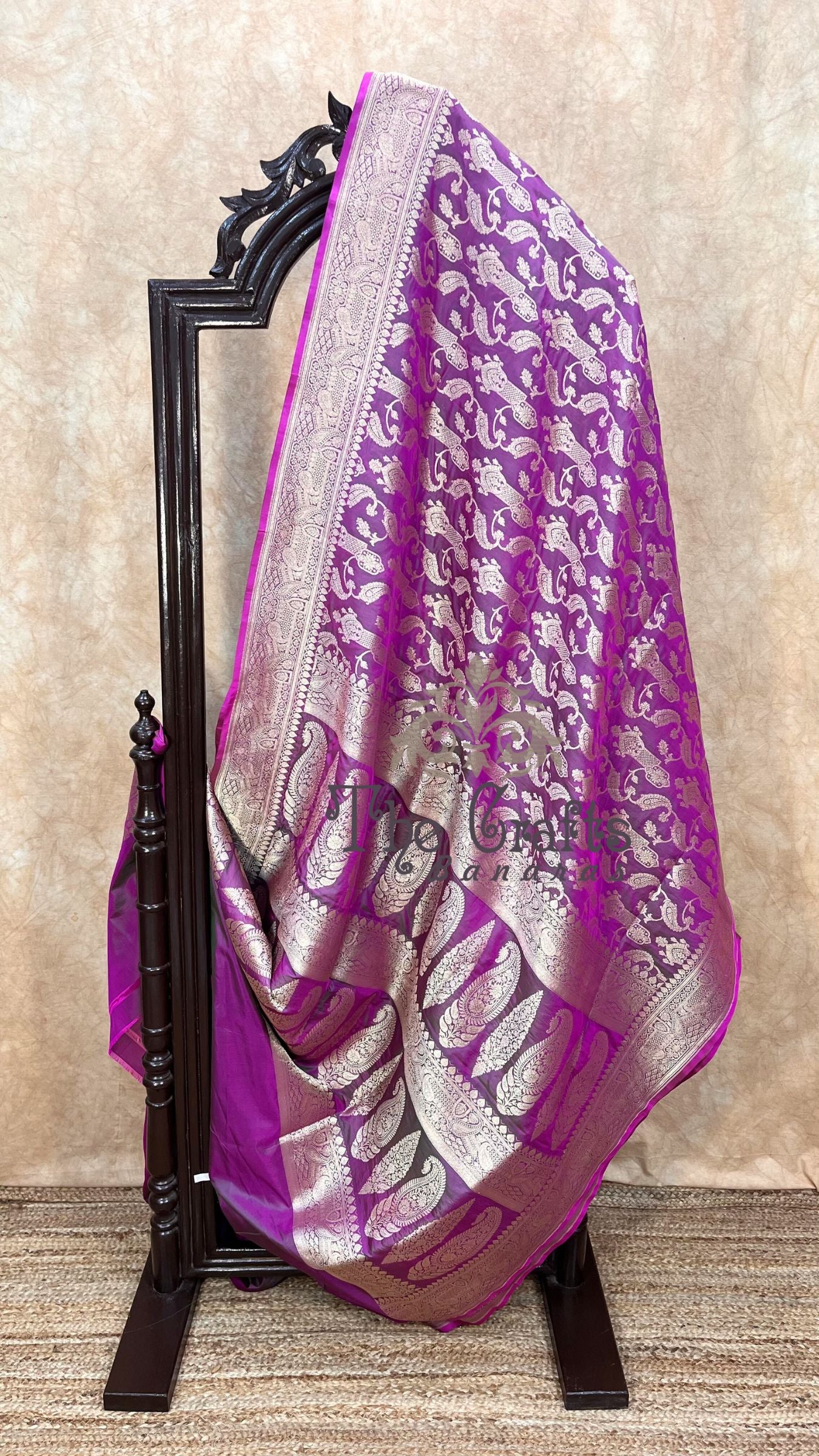 Pure Katan Silk Handloom Banarasi Saree - Jaal work