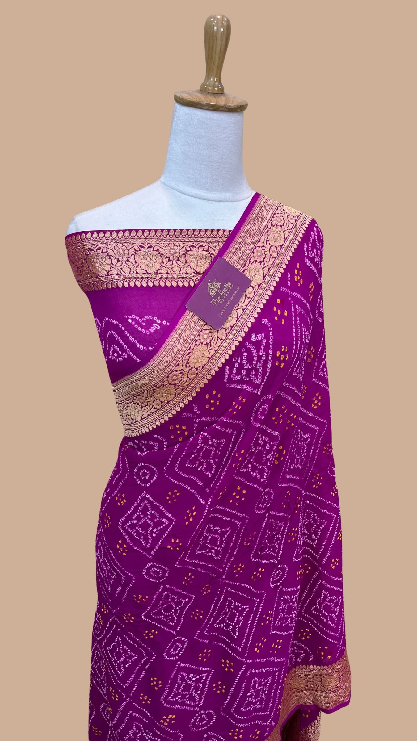 Pure Georgette Banarasi Handloom Bandhej Saree