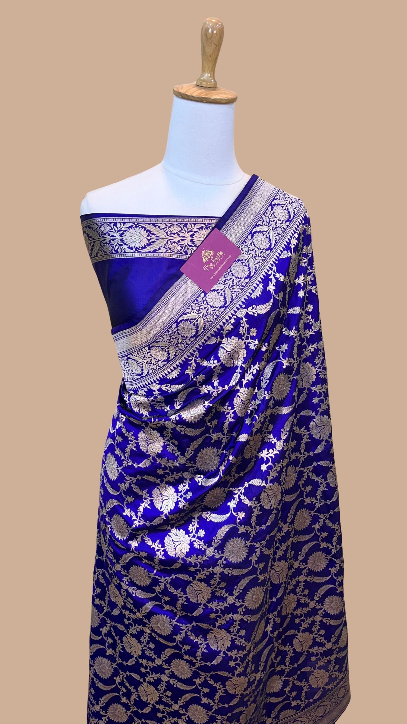 Pure Katan Silk Handloom Banarasi Saree - Jaal work