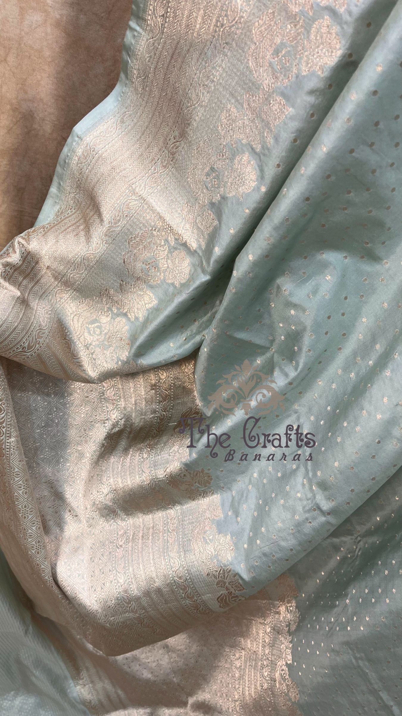 Pure Katan Silk Handloom Banarasi Saree - Chunri Buti