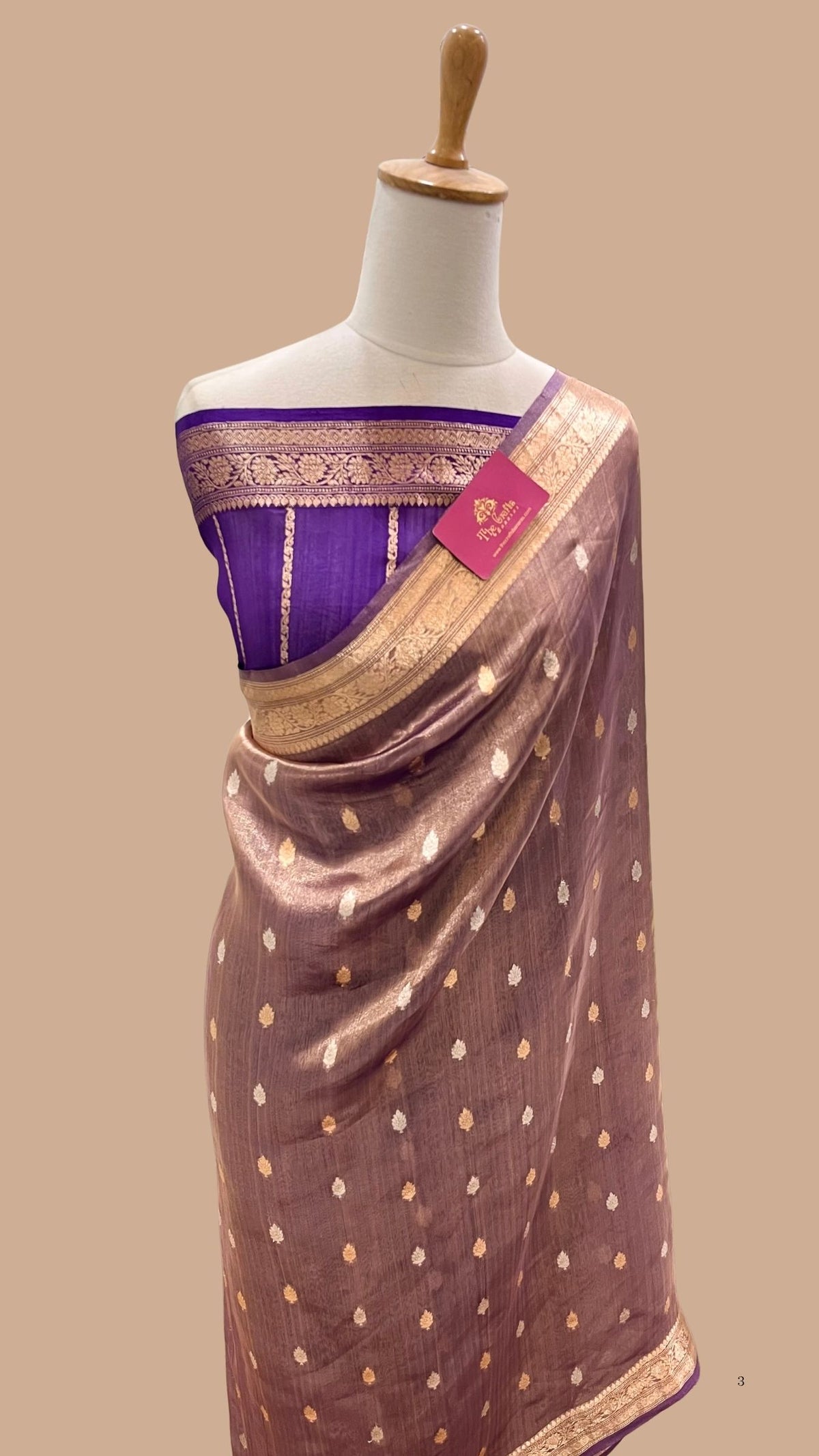 Pure Kora Tissue Silk Handloom Banarasi Saree- Kadhua Motifs