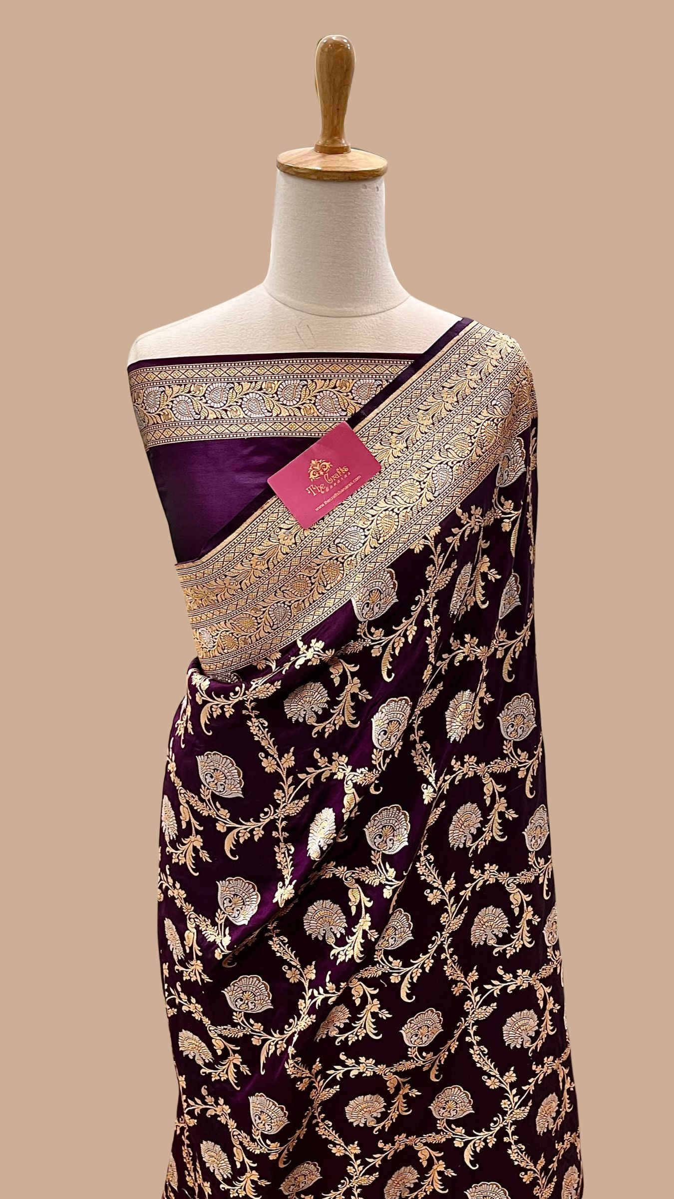 Pure Katan Silk Handloom Banarasi Saree - Jaal Work