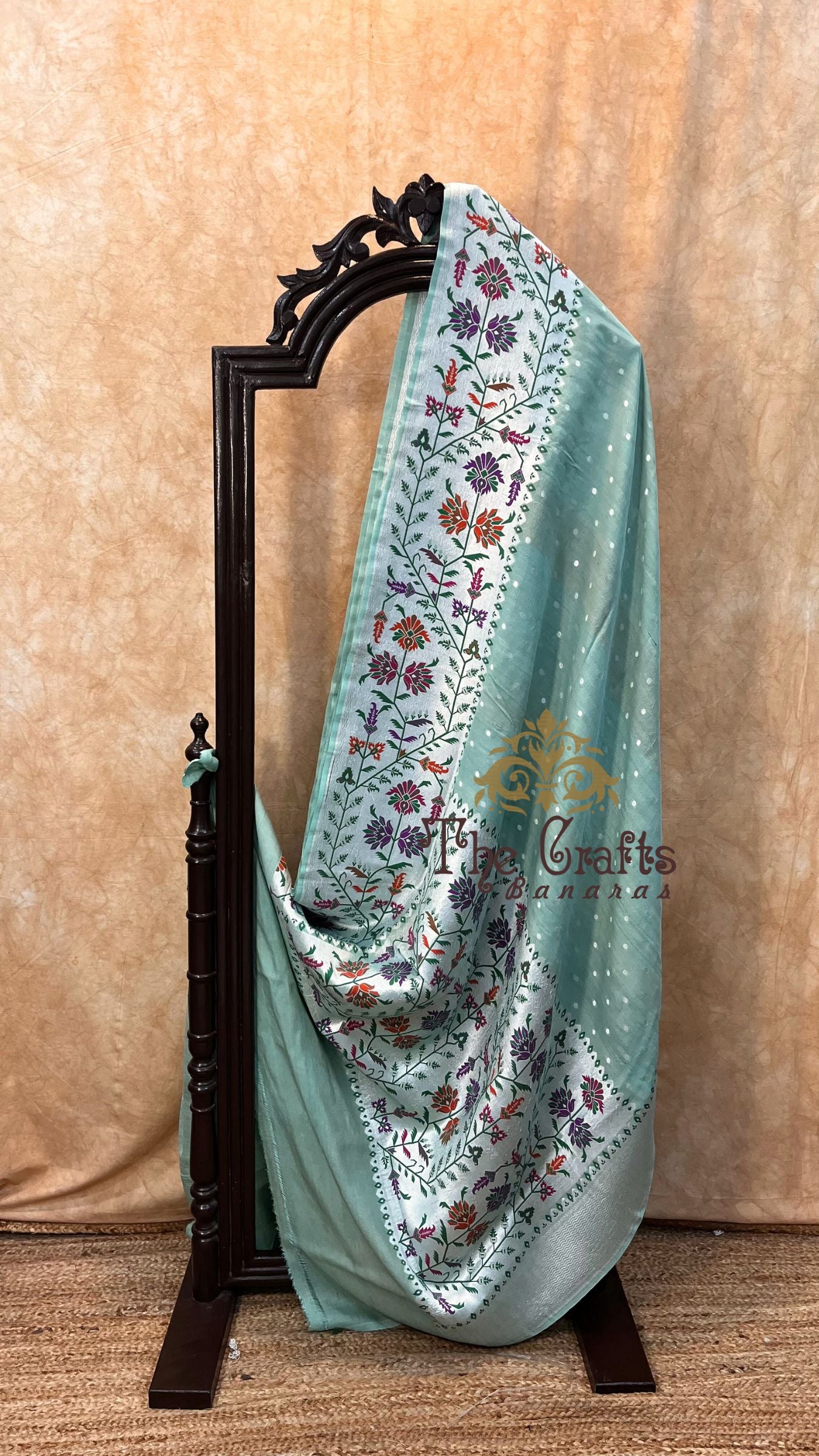 Tussar Georgette Handloom Banarasi Saree - Meenakari