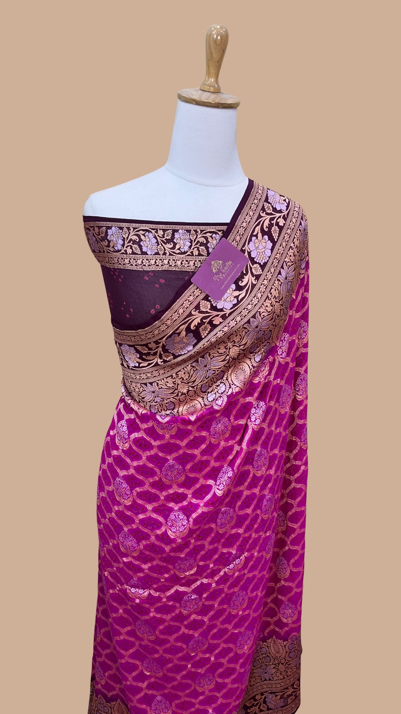 Pure Georgette Banarasi Handloom Bandhej Saree