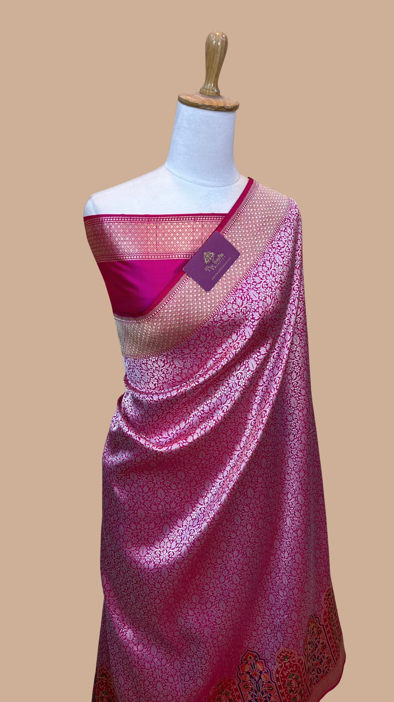 Pure Katan Silk Handloom Banarasi Saree - Kadhua Tanchui Brocade Meena