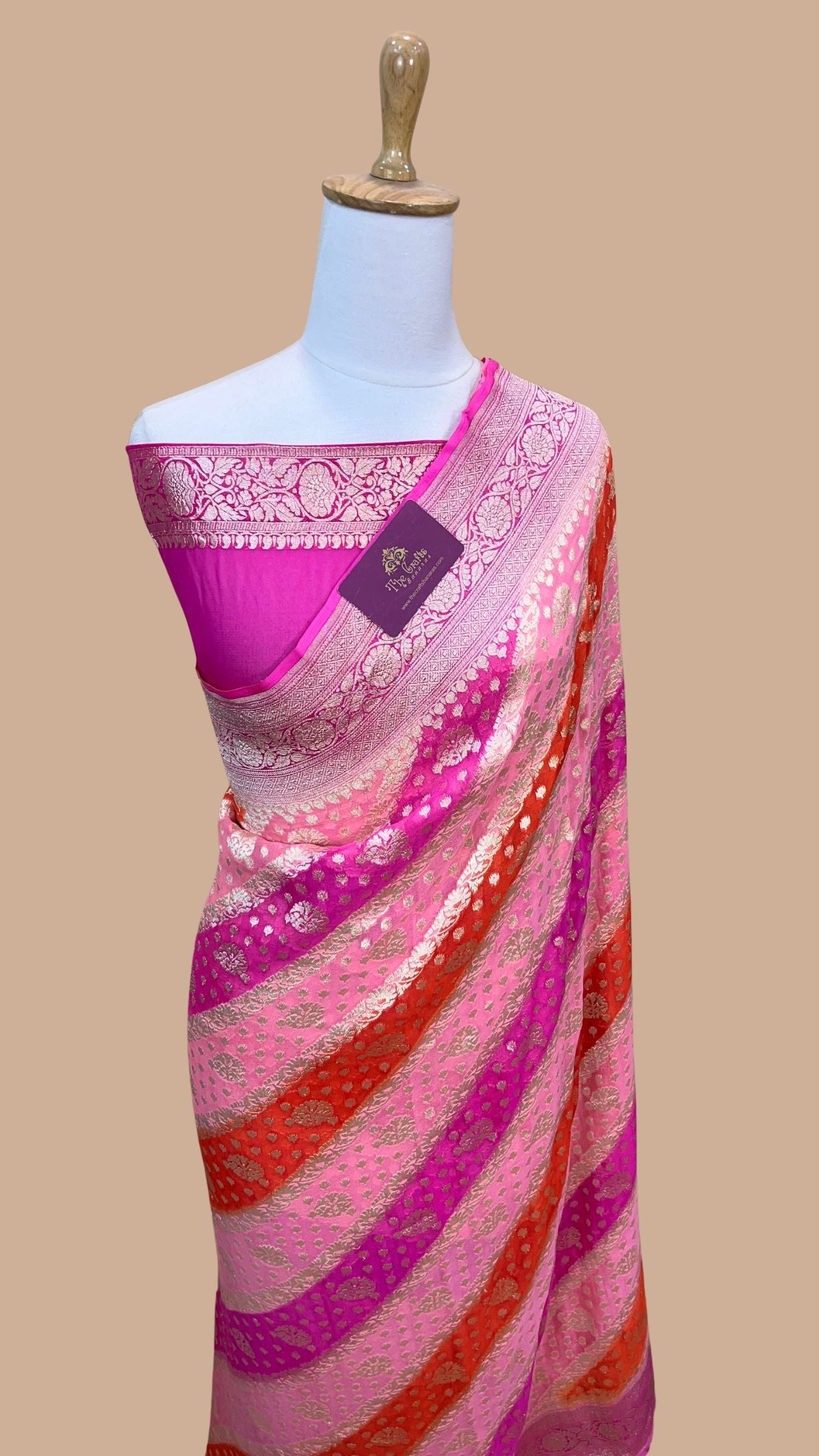 Khaddi Georgette Handloom Banarasi Saree - Water Zari