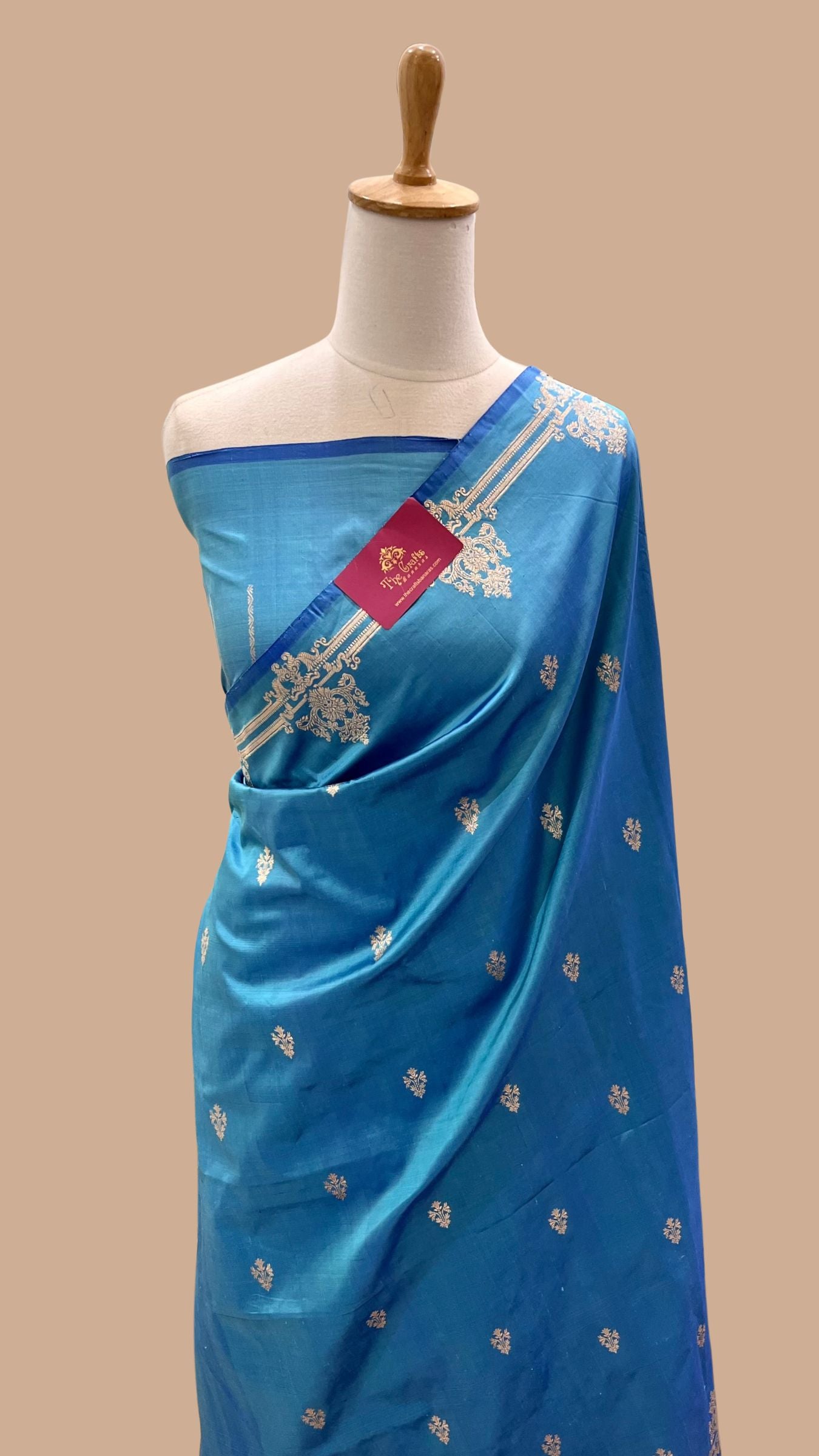 Pure Katan Silk Handloom Banarasi Saree - Kadhua Motifs