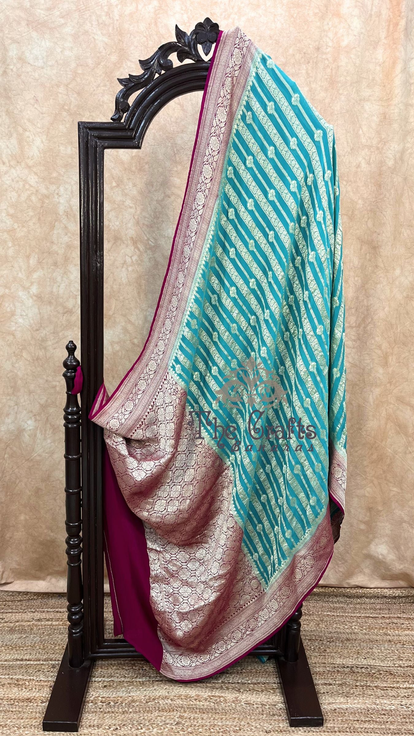 Khaddi Georgette Banarasi Saree - Water Zari