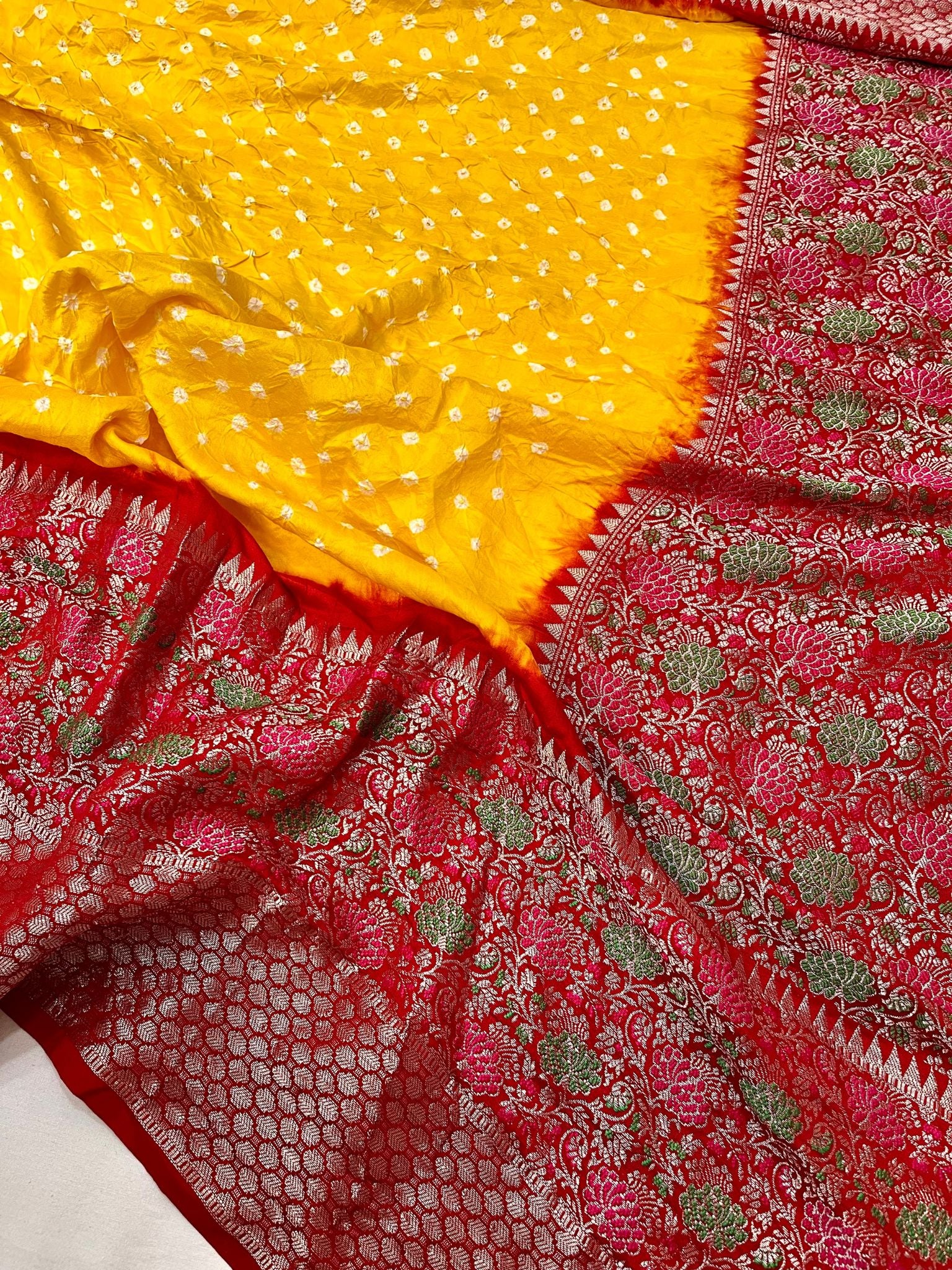 Pure Chiniya Silk Handloom Bandhej Banarasi Saree