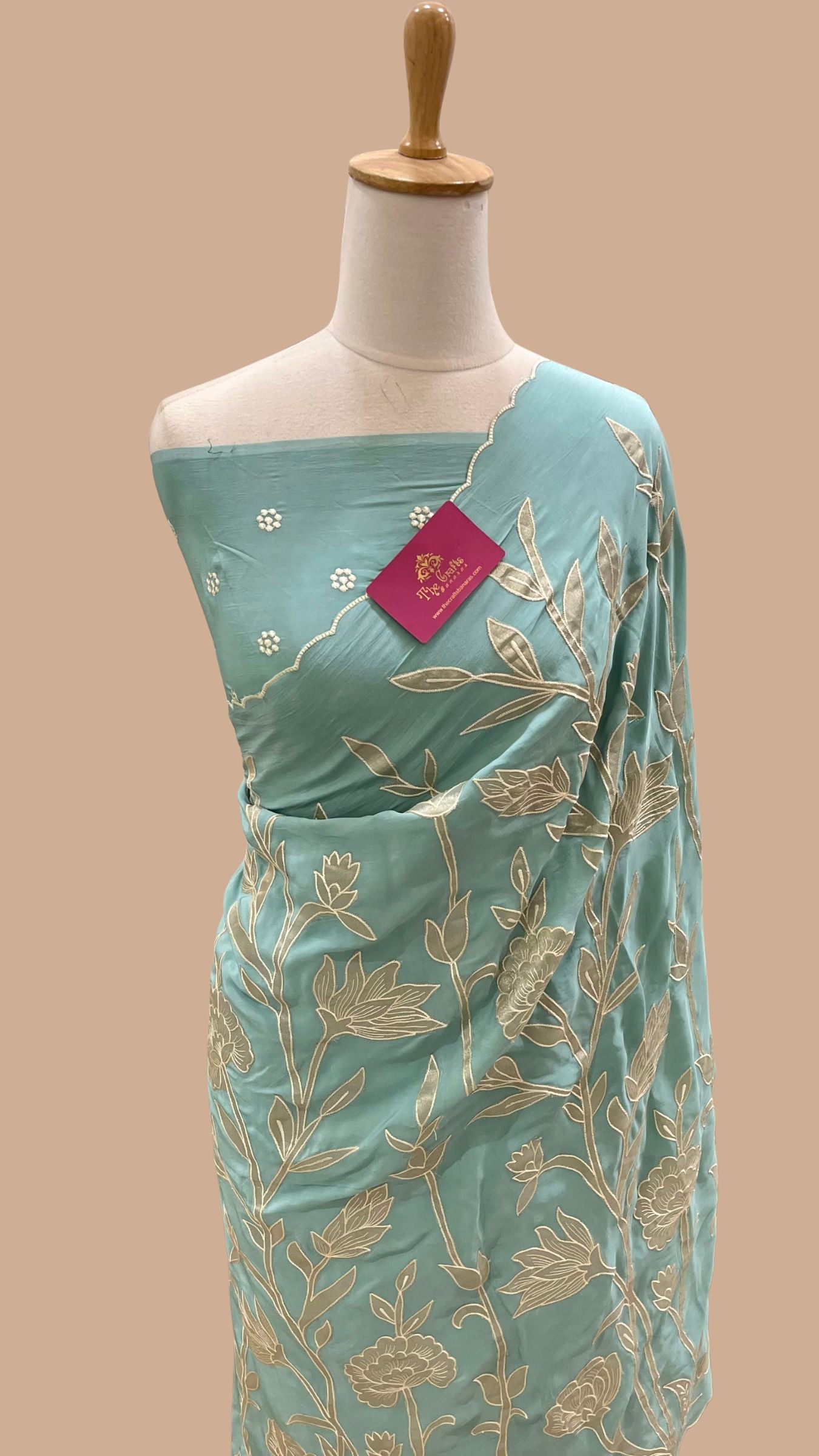 Pure Crepe Silk Banarasi Saree - Floral Appliqué Work