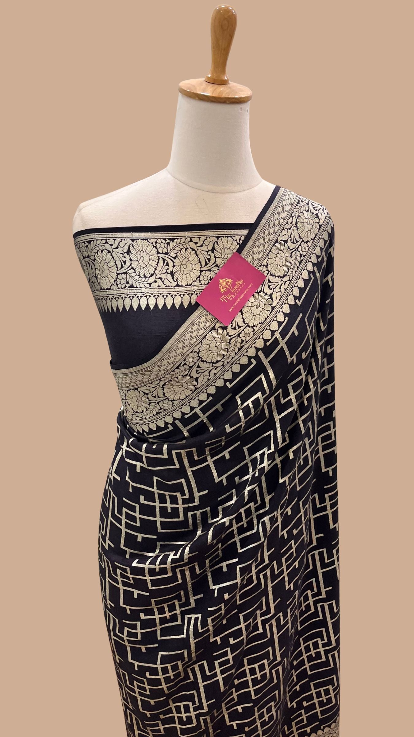 Khaddi Georgette Handloom Banarasi Saree
