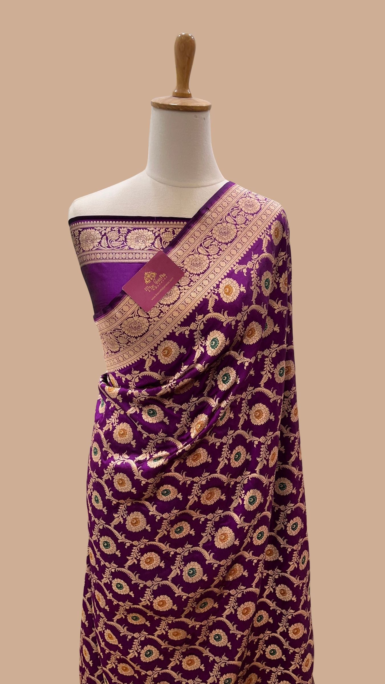Pure Katan Silk Handloom Banarasi Saree - Jaal With Meenakari