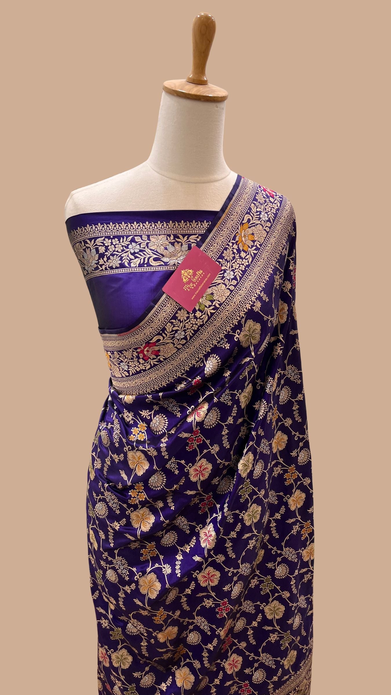 Pure Katan Silk Handloom Banarasi Saree - Jaal Work With Meenakari