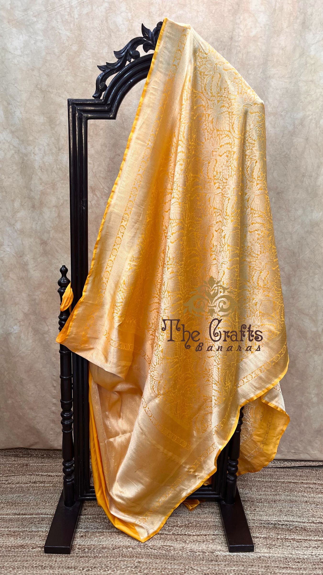 Pure Katan Silk Handloom Banarasi Saree - Tanchui Brocade