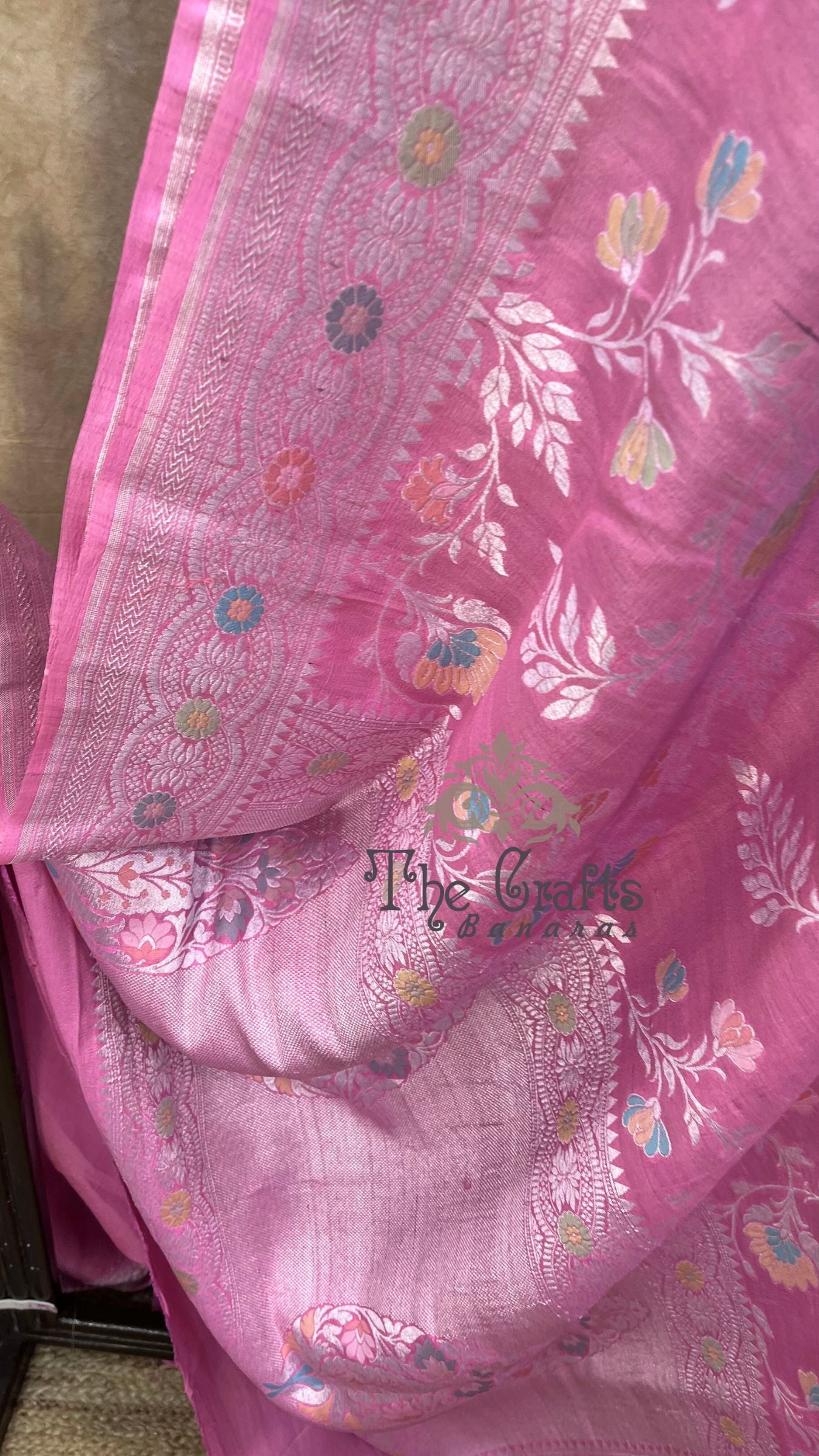 Tissue Georgette Handloom Banarasi Saree - Jaal with Meenakari