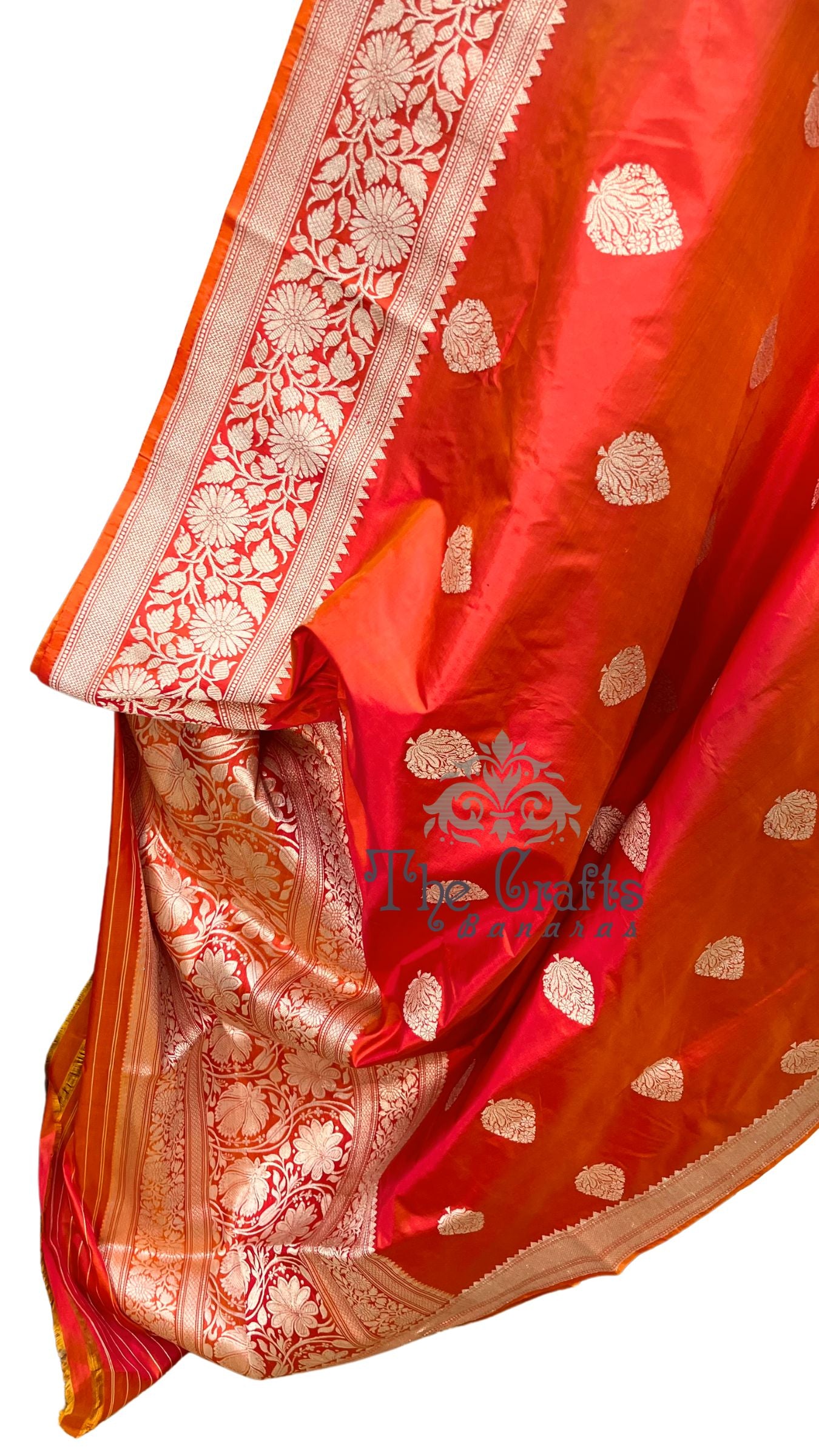 Pure Katan Silk Handloom Banarasi Saree - Kadhua Buti