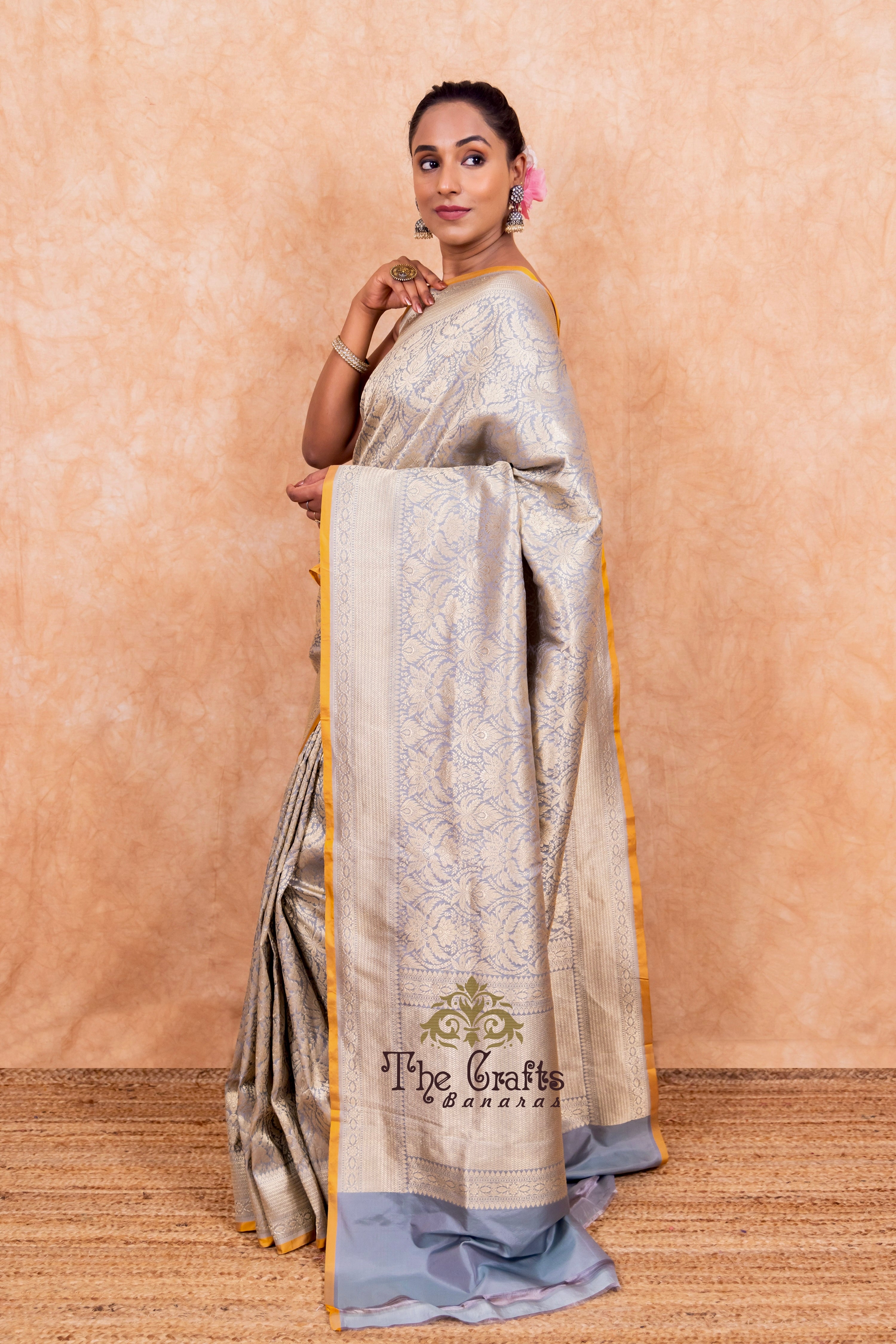 Pure Katan Silk Handloom Banarasi Saree - Tanchui Brocade