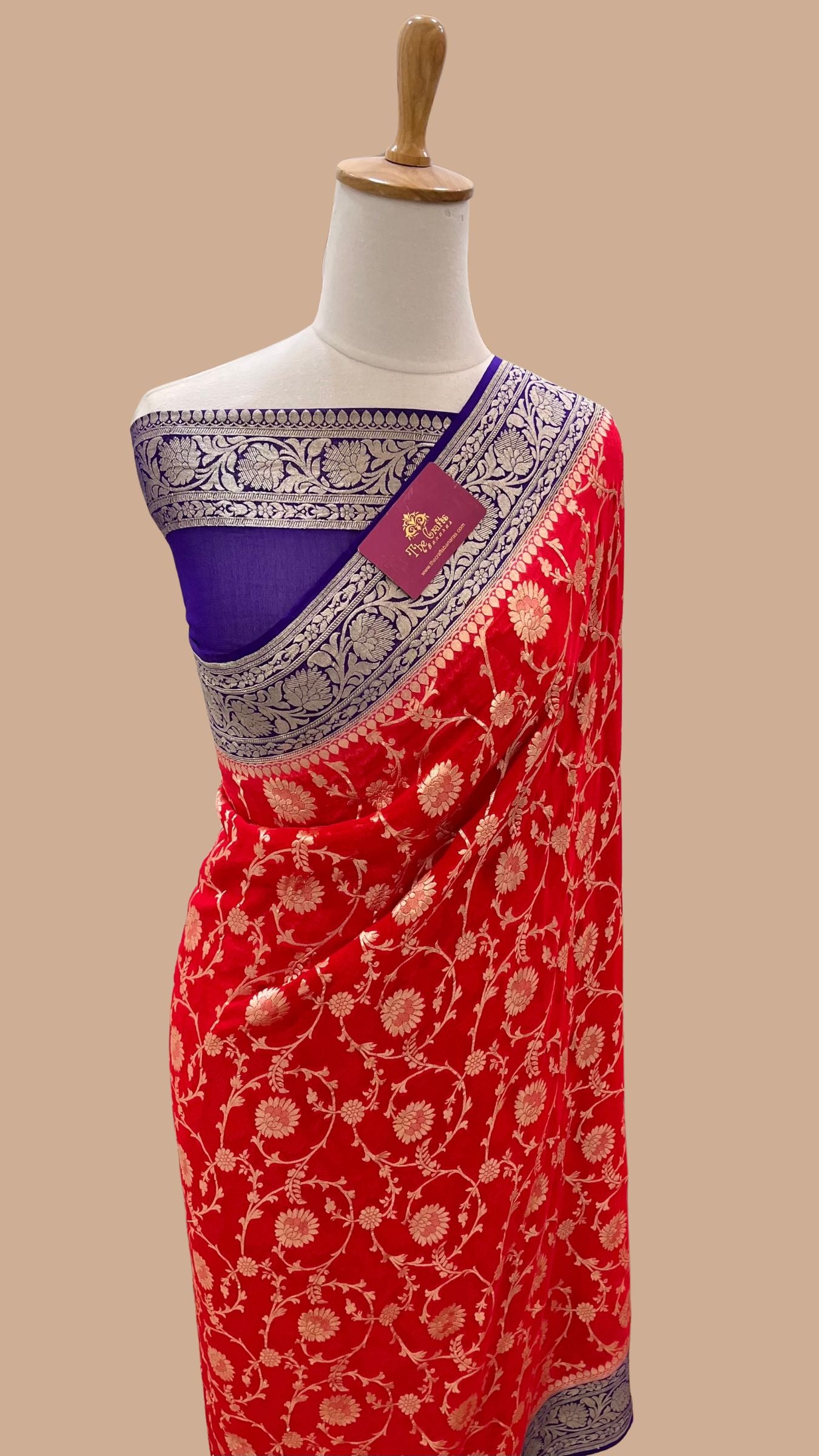 Khaddi Georgette Handloom Banarasi Saree - Water Zari