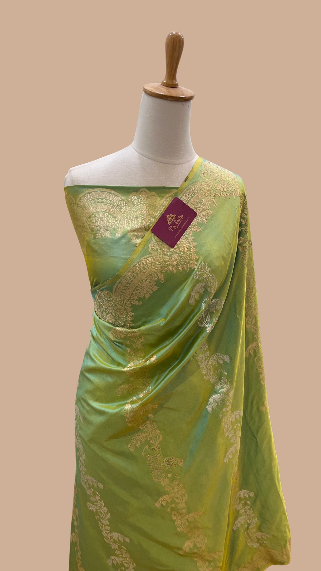 Pure Katan Silk Handloom Banarasi Saree - Sona roopa with kadhua work