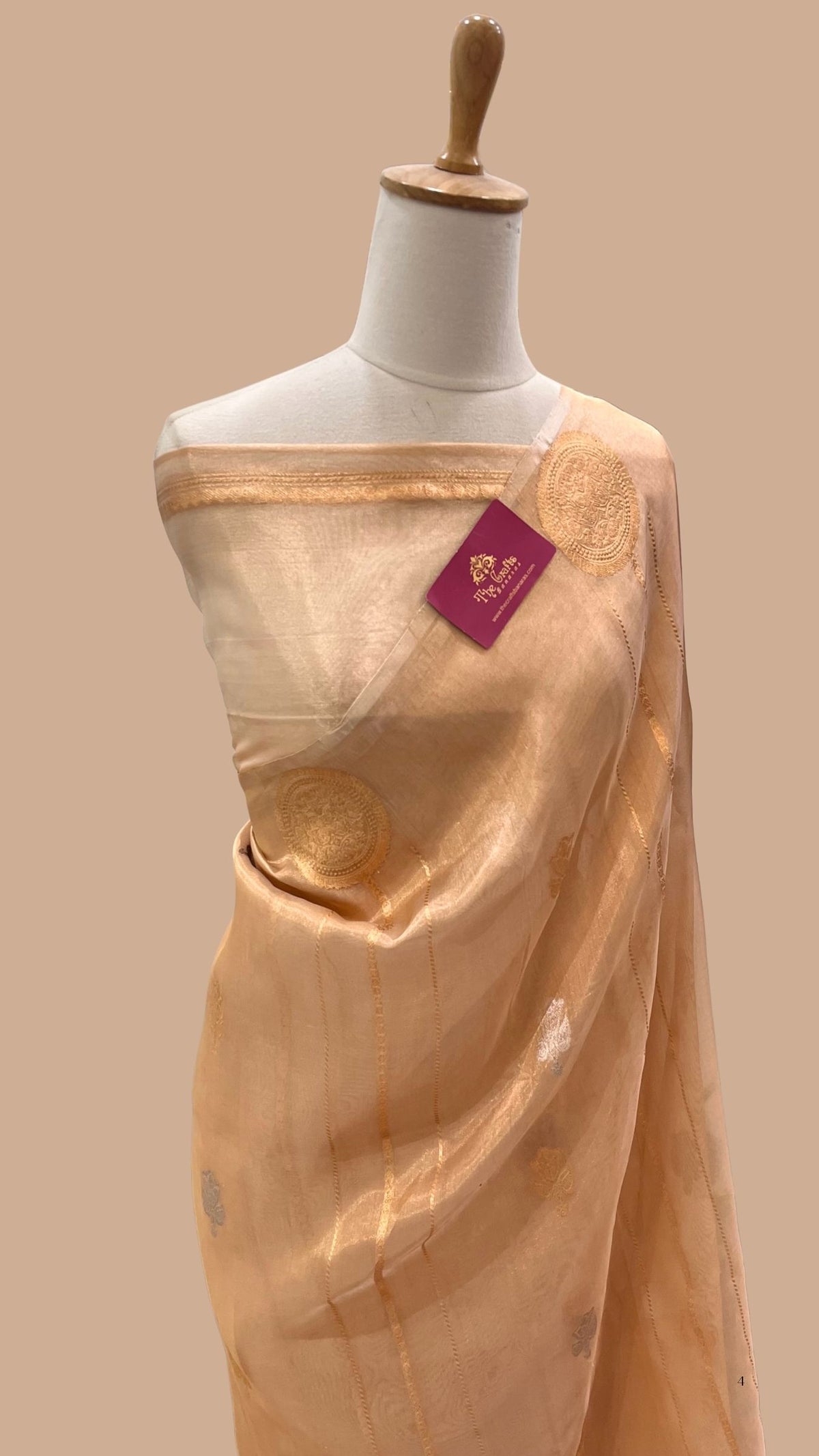 Pure Kora Tissue Silk Handloom Banarasi Saree- Kadhua Motifs