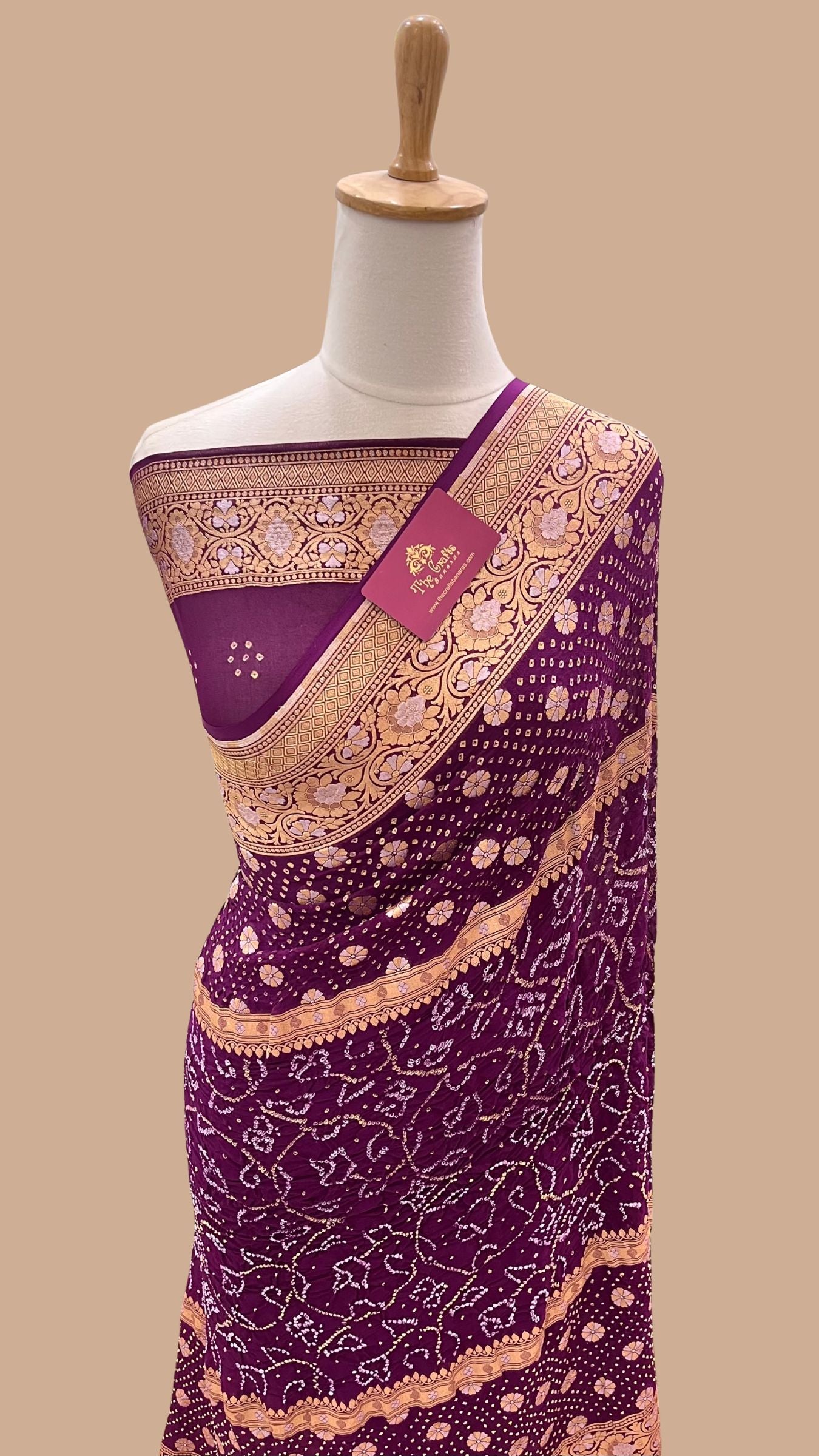 Pure Georgette Banarasi Handloom Bandhej Saree - All over Sona rupa Jaal work