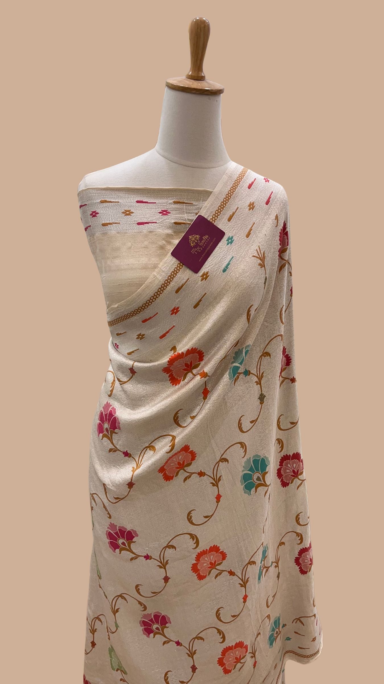 Tussar Georgette Handloom Banarasi Saree - Jaal with Meenakari