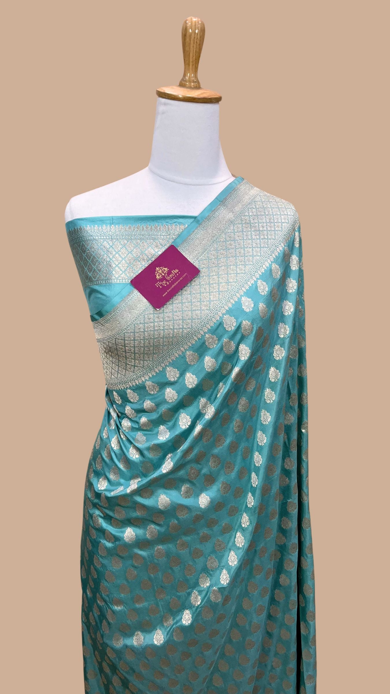 Pure Katan Silk Handloom Banarasi Saree - Jaal work