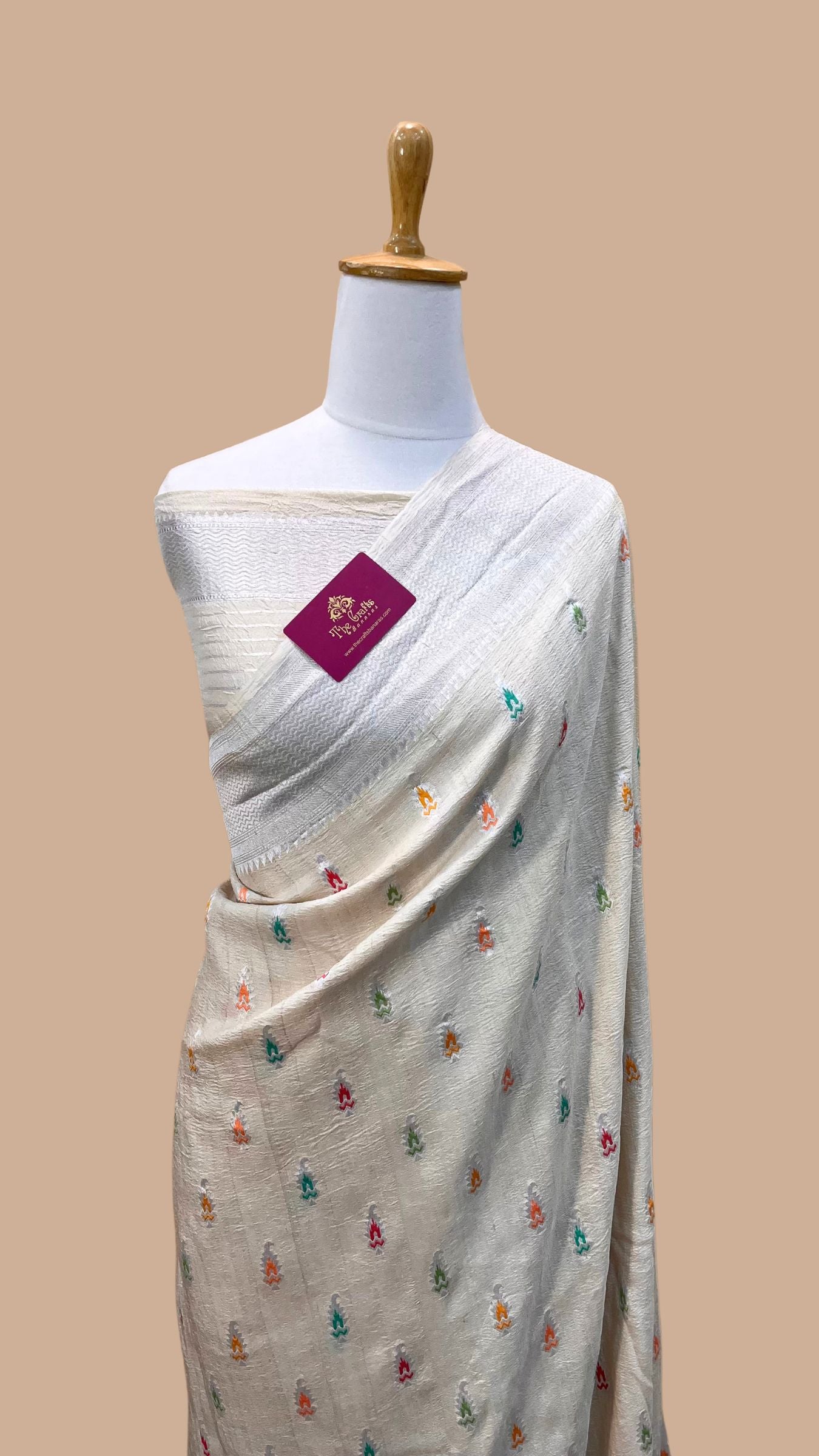 Tussar Georgette Handloom Banarasi Saree - Meenakari