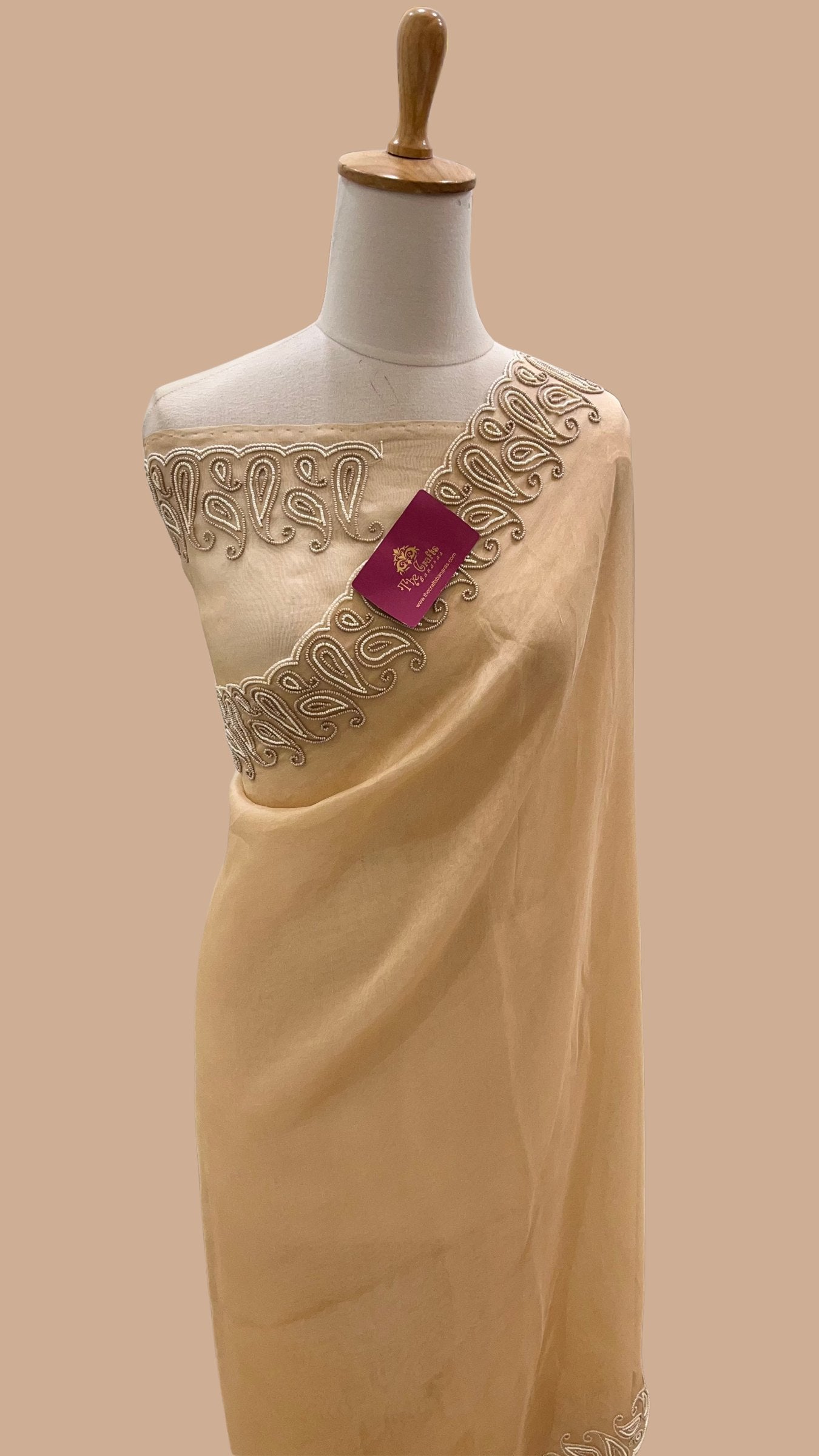 Pure Kora Organza Silk Banarasi Saree - Zardozi Kairi Scallop Border