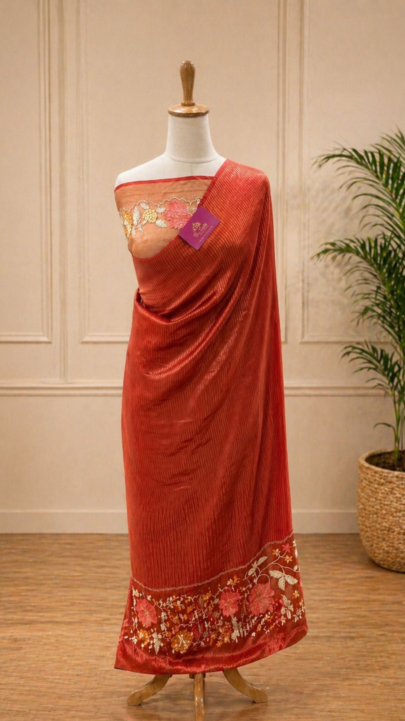 Pure Tissue Silk Banarasi Saree - with Chikankari Border