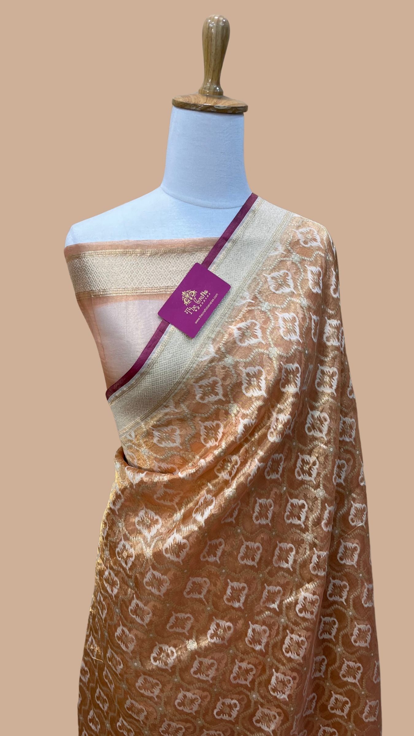 Pure Tissue Silk Handloom Banarasi Saree - Reshmi Zari