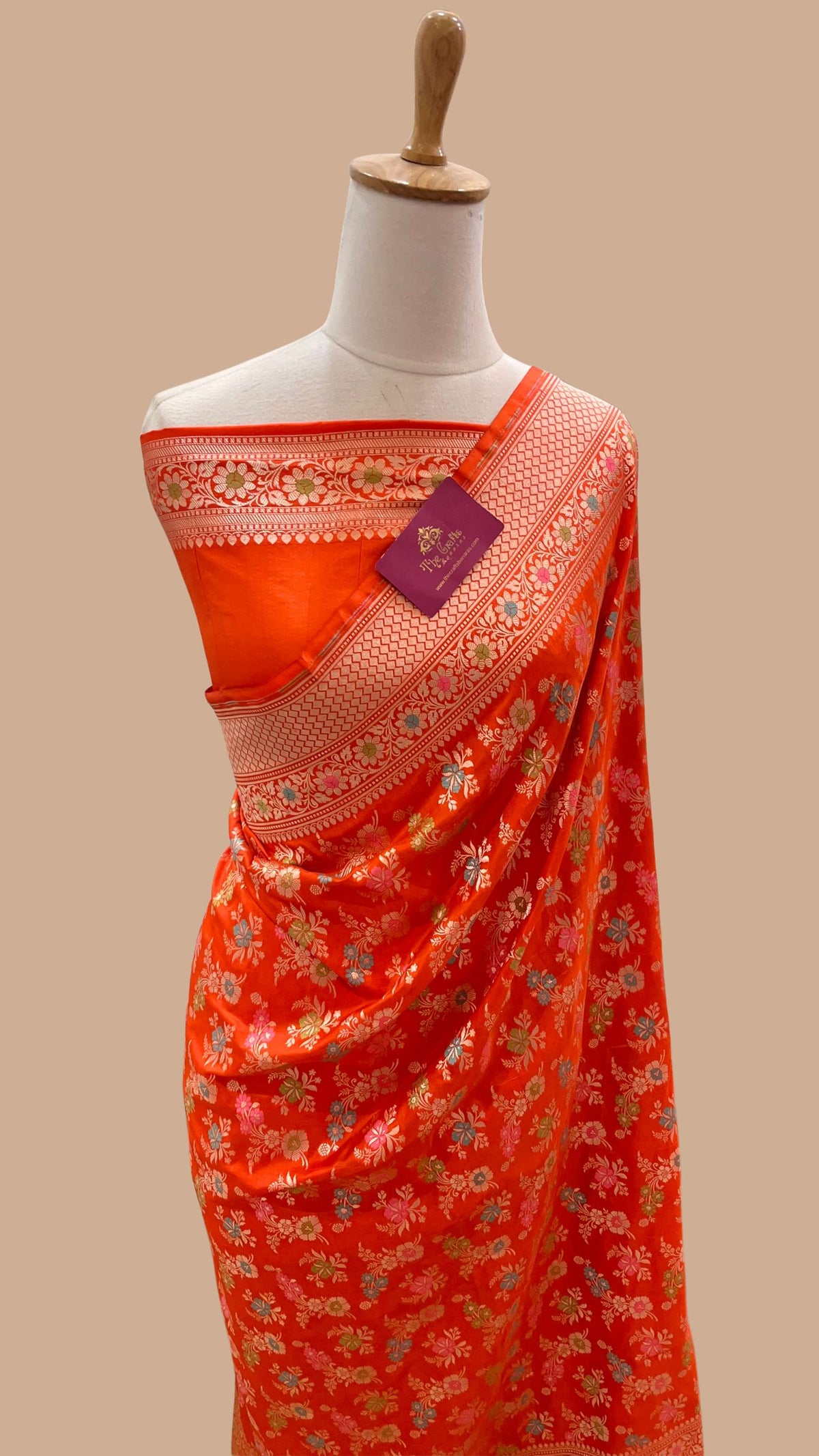Pure Katan Silk Handloom Banarasi Saree - Jaal Work with Meenakari