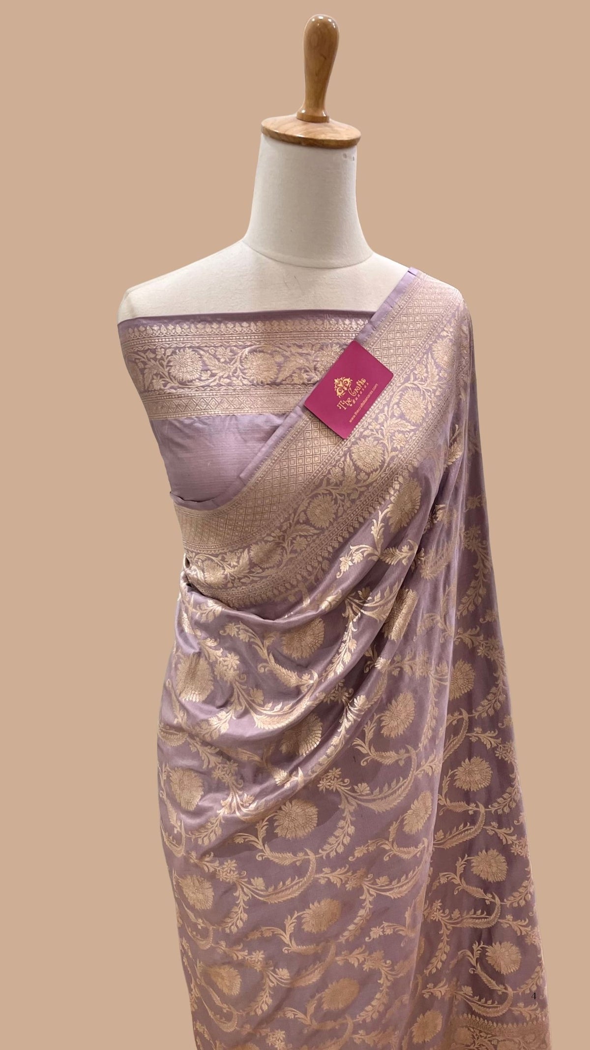 Pure Katan Silk Handloom Banarasi Saree - Jaal work