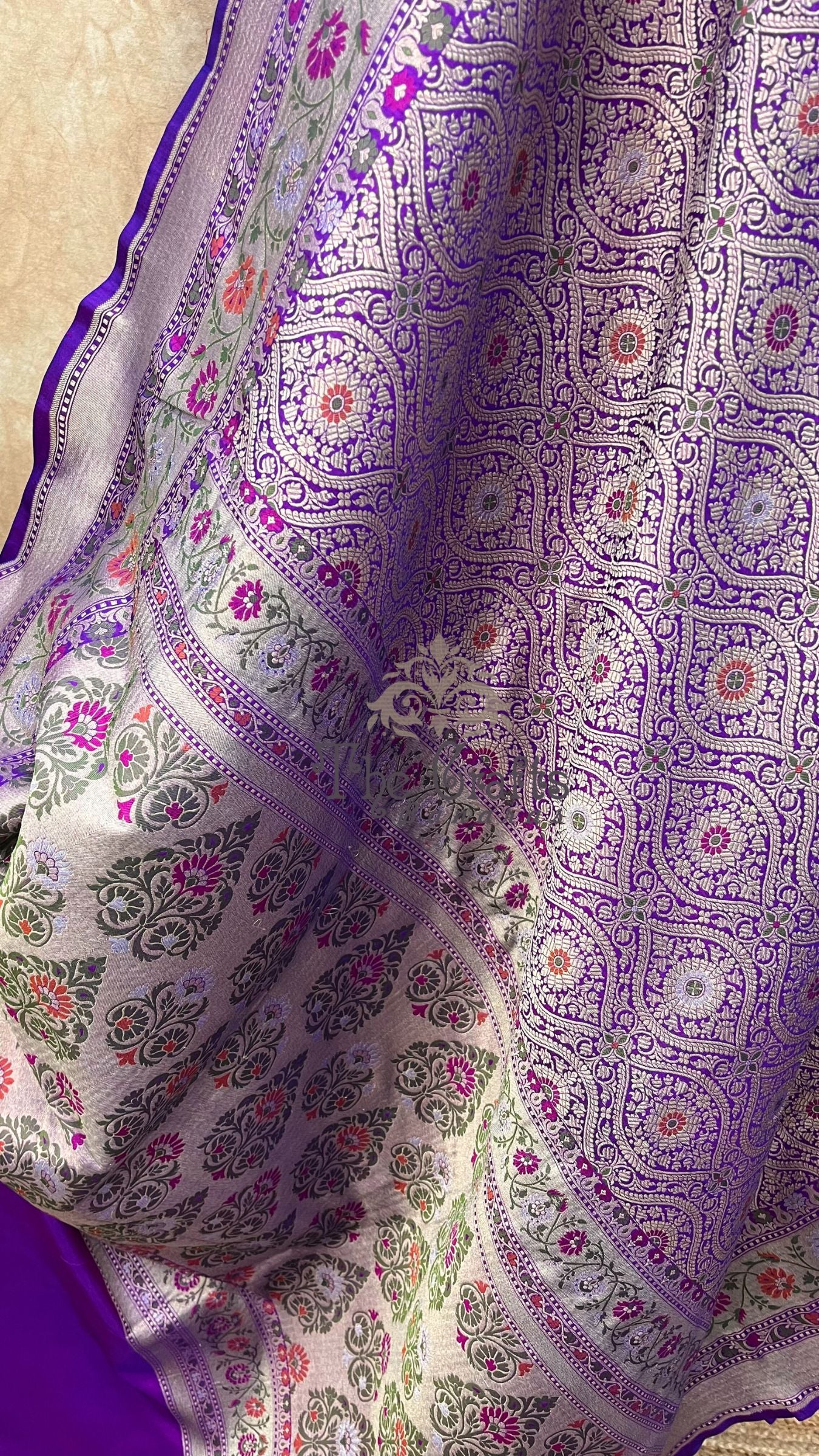 Pure Katan Silk Handloom Banarasi Saree - Tanchui Brocade Meena