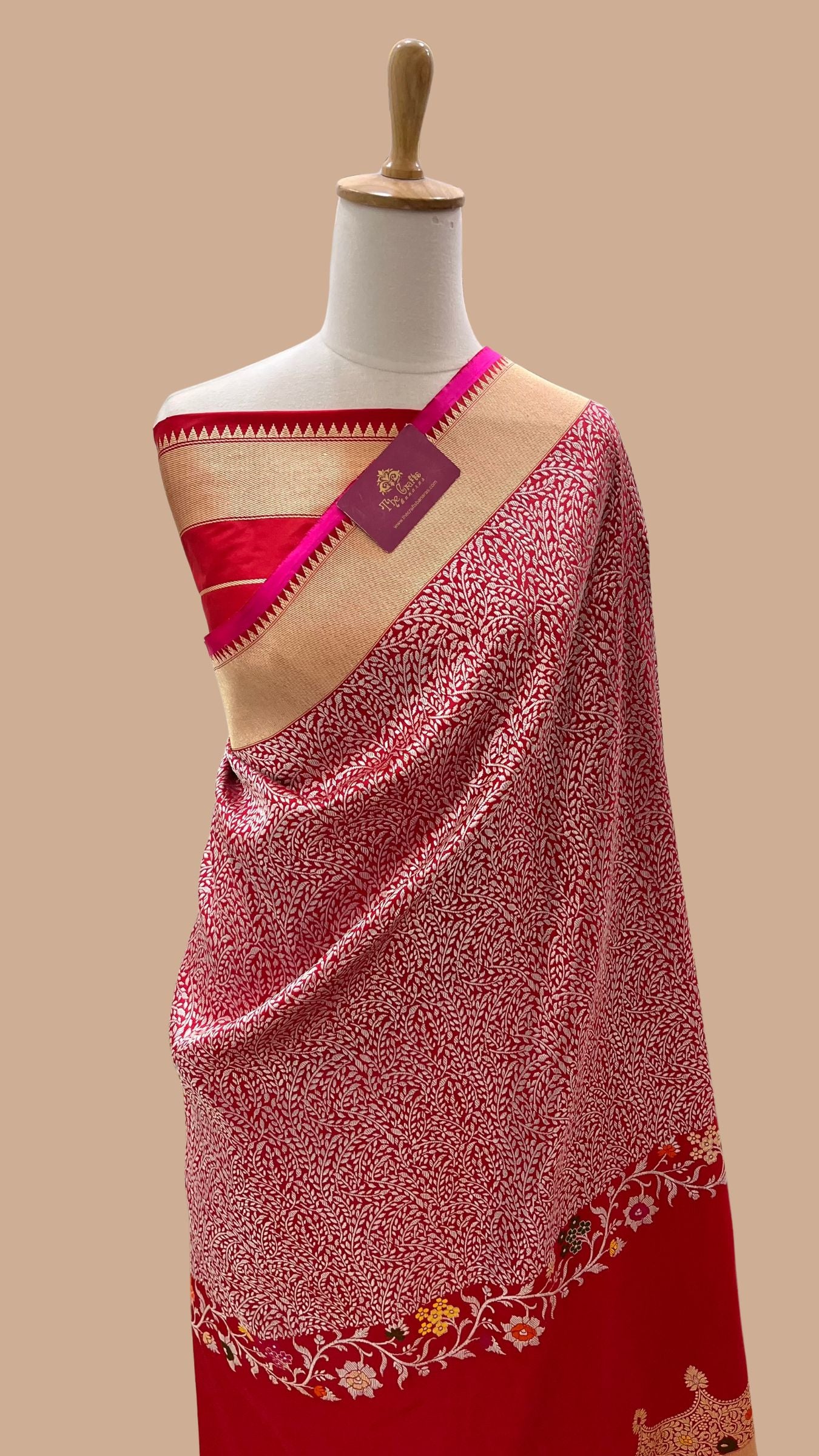 Pure Katan Silk Handloom Banarasi Saree - Kadhua Tanchui Brocade Meena