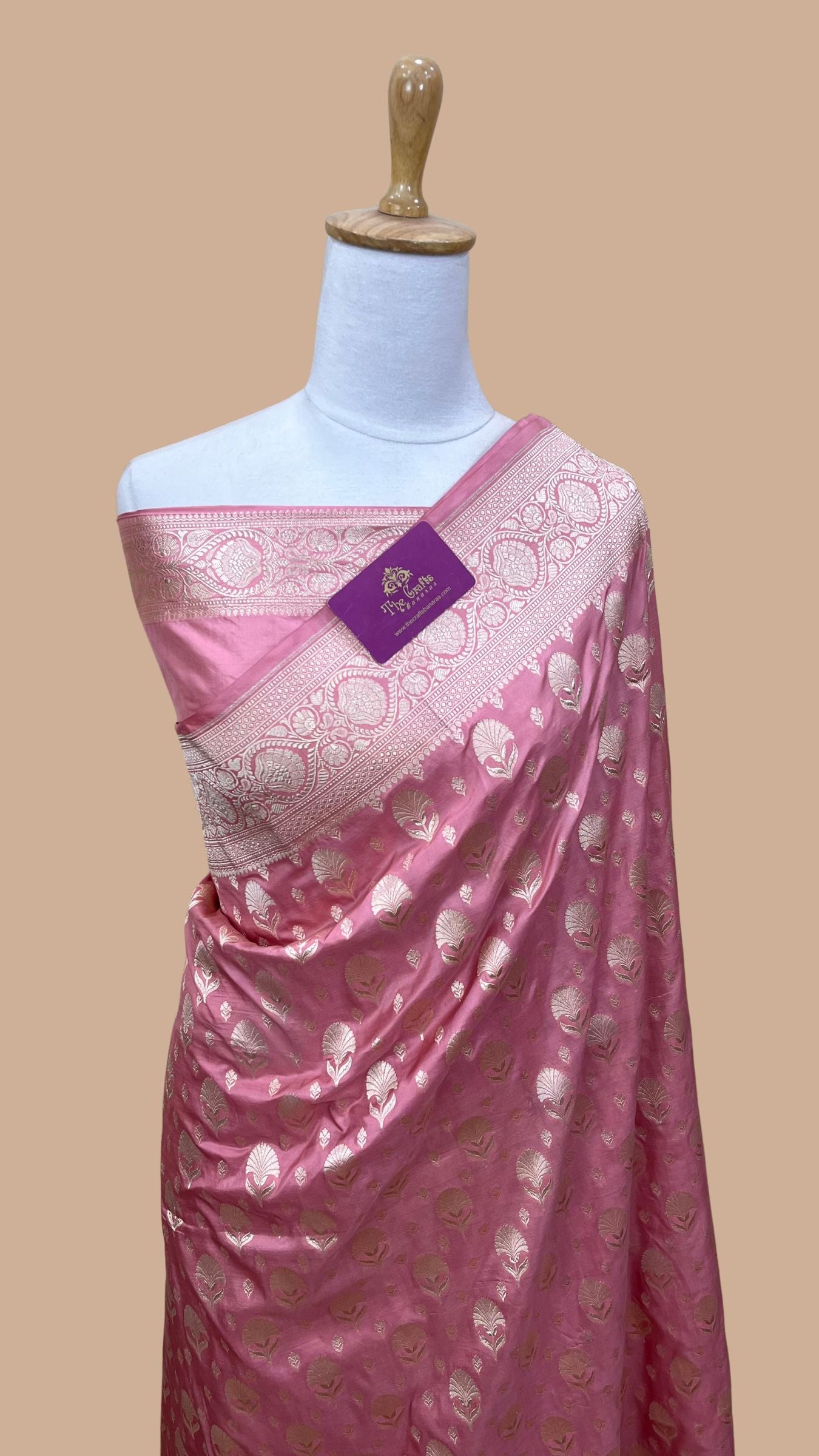 Pure Katan Silk Handloom Banarasi Saree - Jaal work