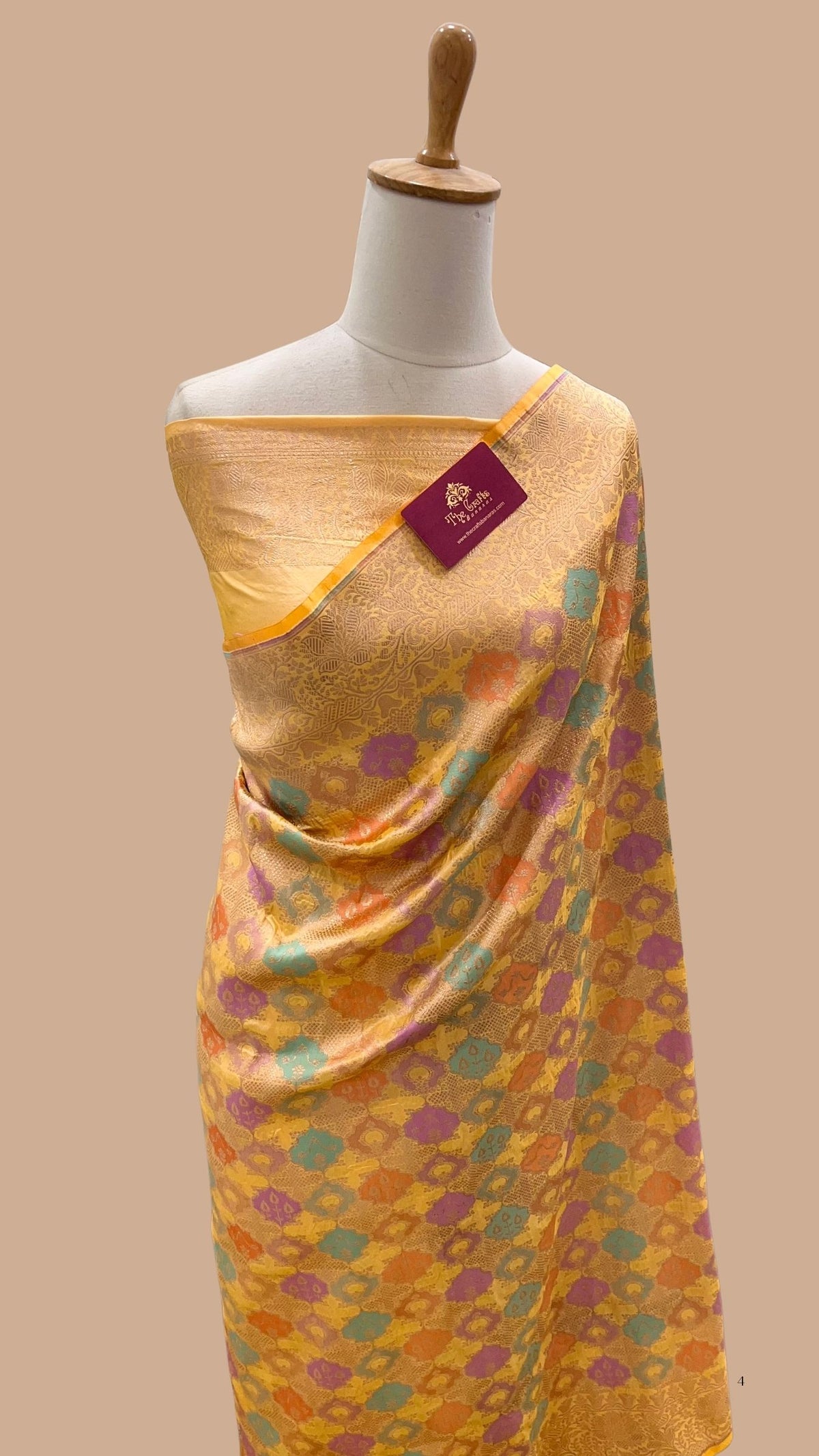 Rangkat Pure Katan Silk Handloom Banarasi Saree - Jaal work with meenakari