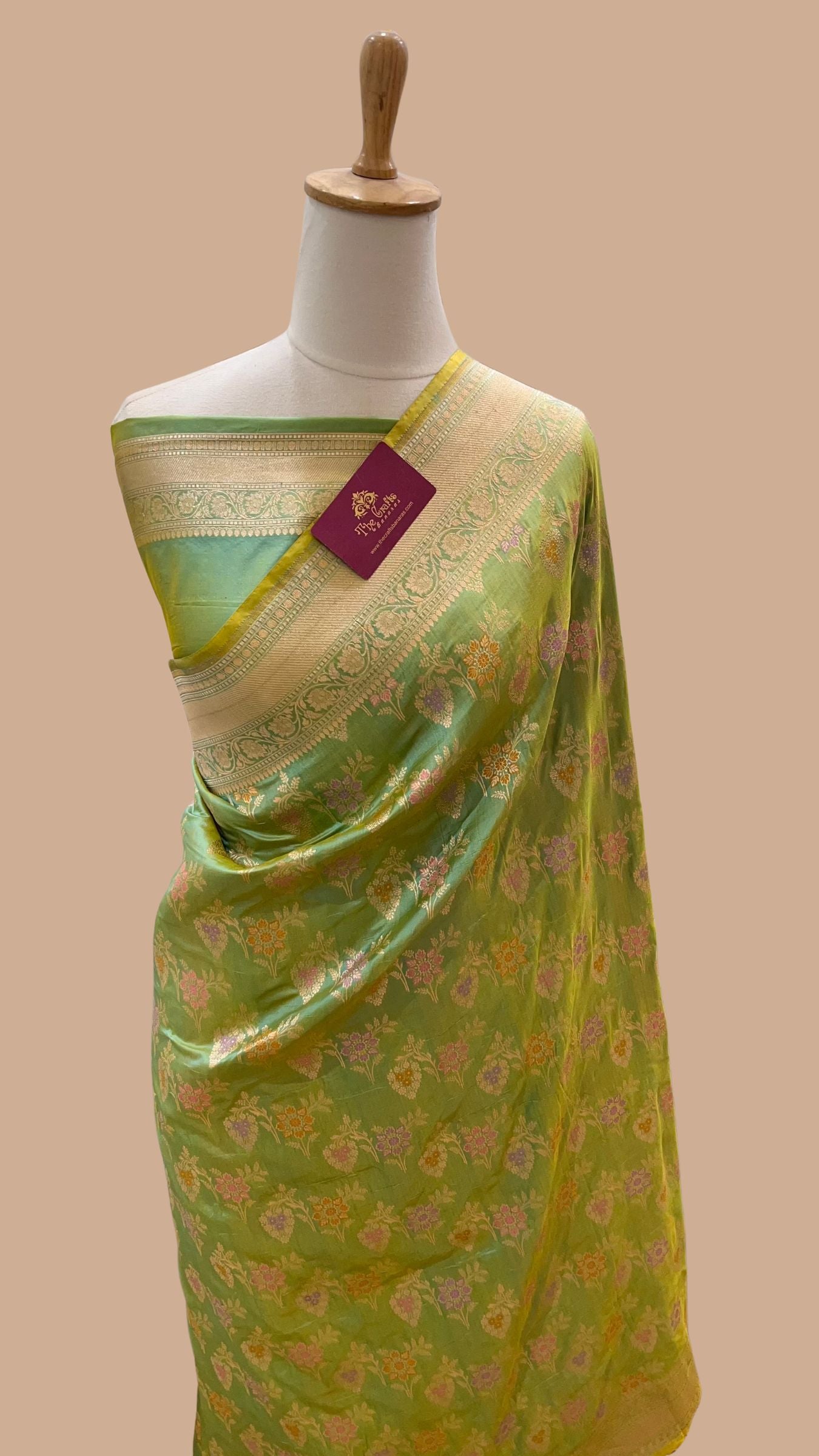 Pure Katan Silk Handloom Banarasi Saree - Jaal With Meenakari